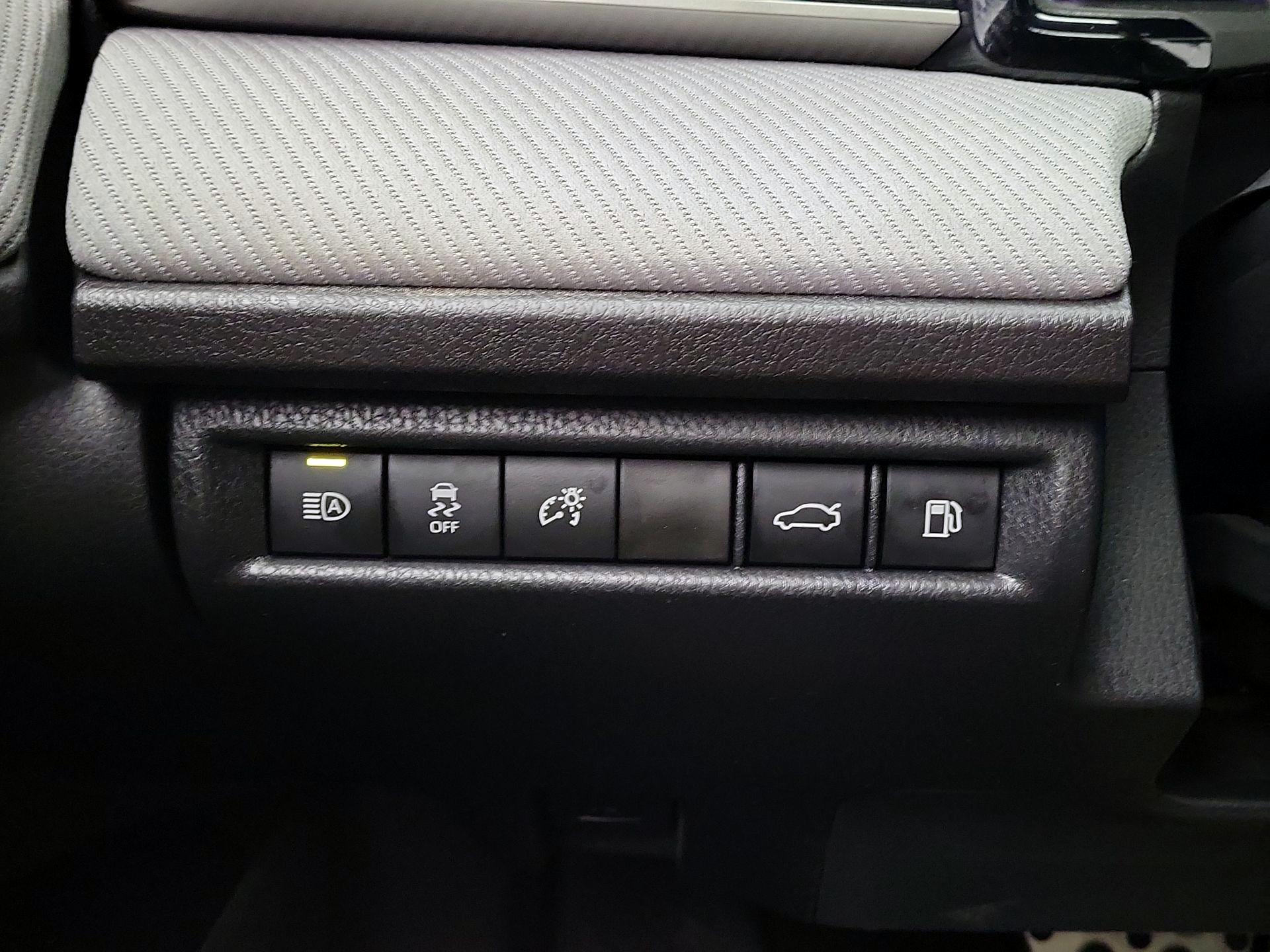 Thumbnail: 2026 Toyota Camry - 13