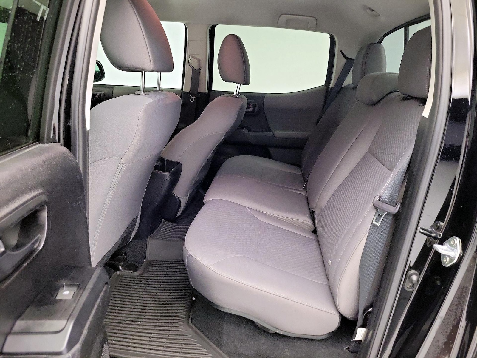 2023 Toyota Tacoma SR - Photo 19
