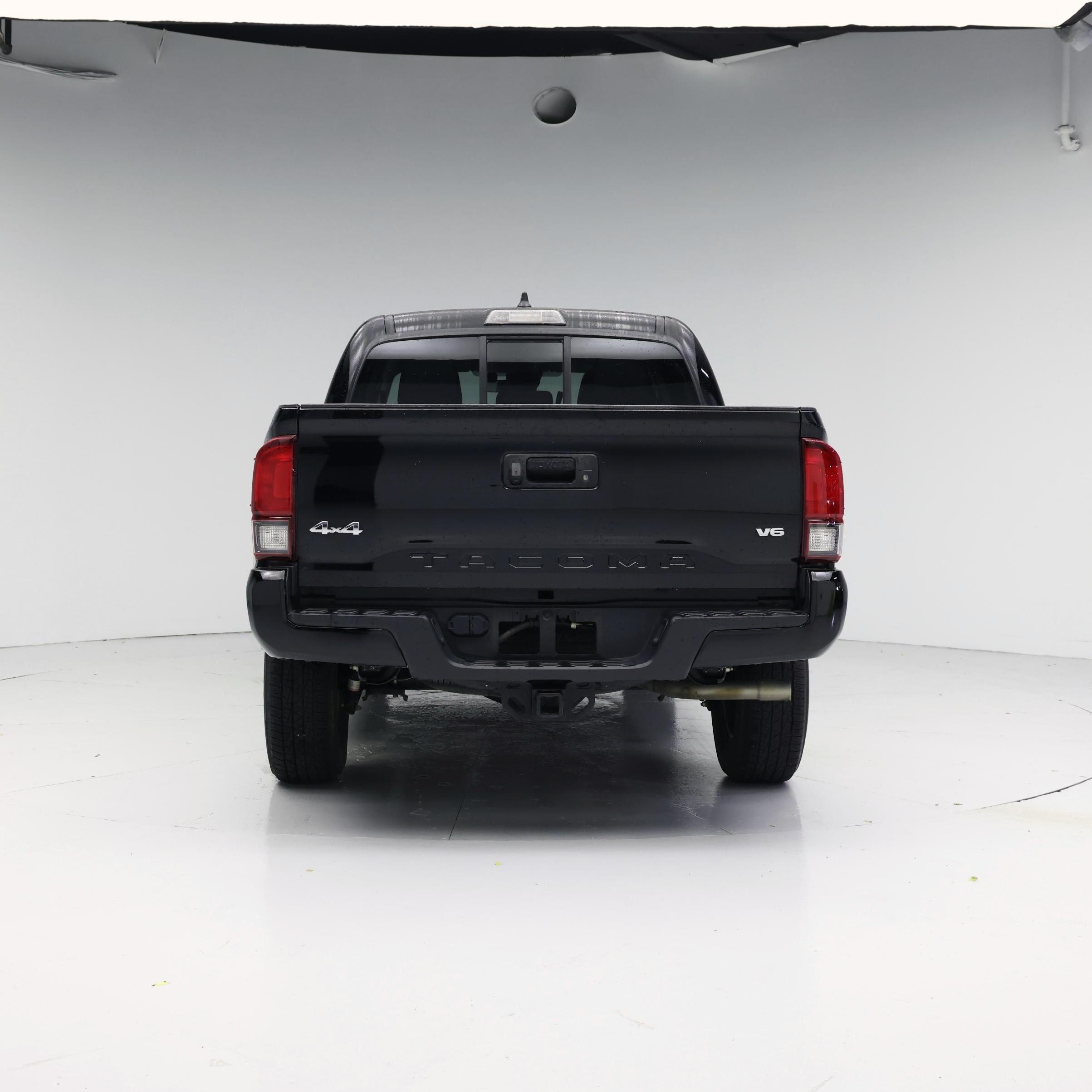 Thumbnail: 2023 Toyota Tacoma - 6