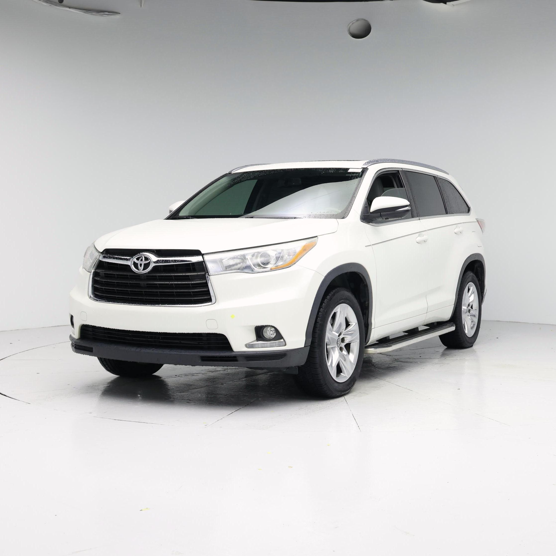 Thumbnail: 2016 Toyota Highlander - 4