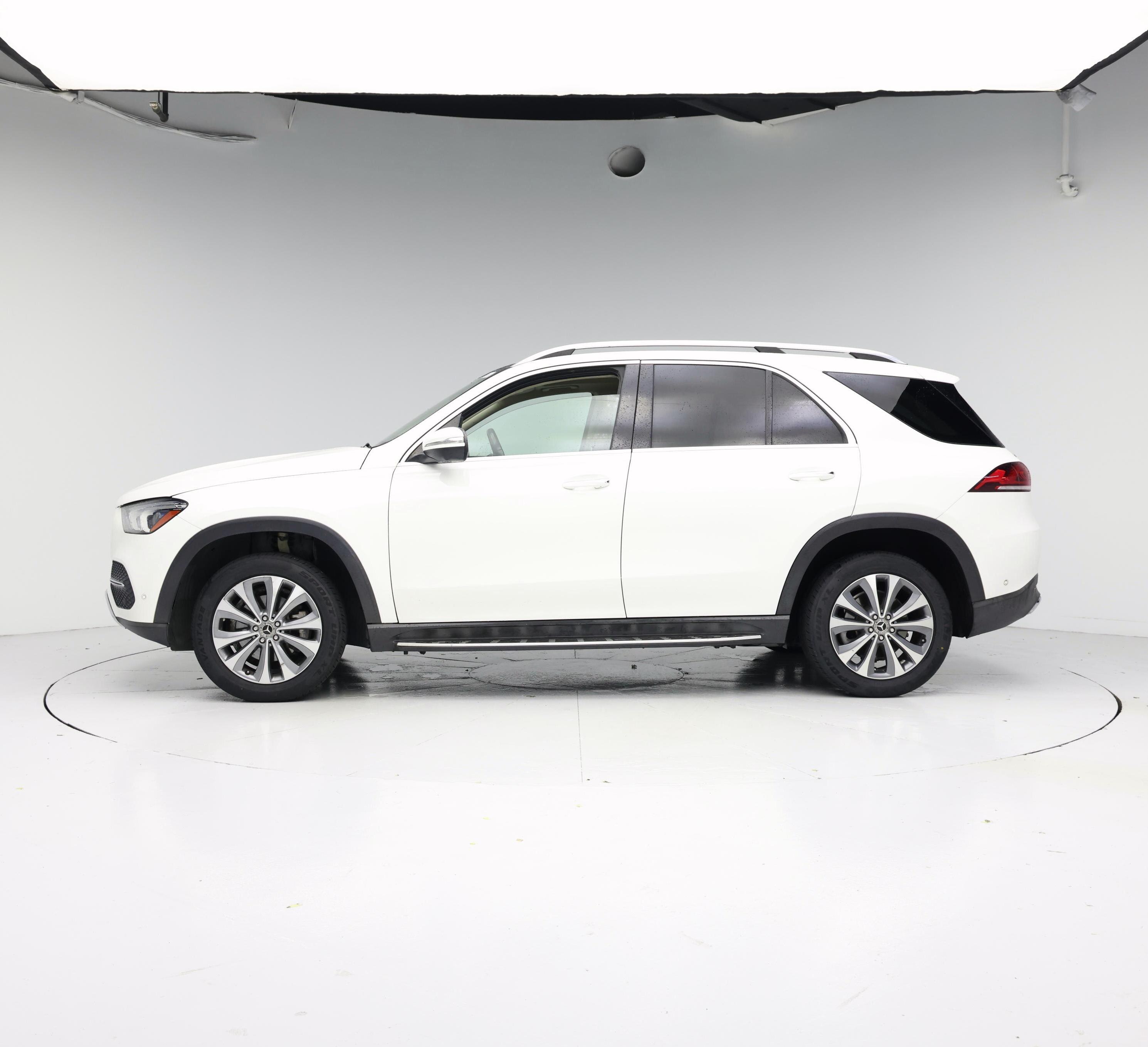 Thumbnail: 2020 Mercedes-Benz GLE - 3