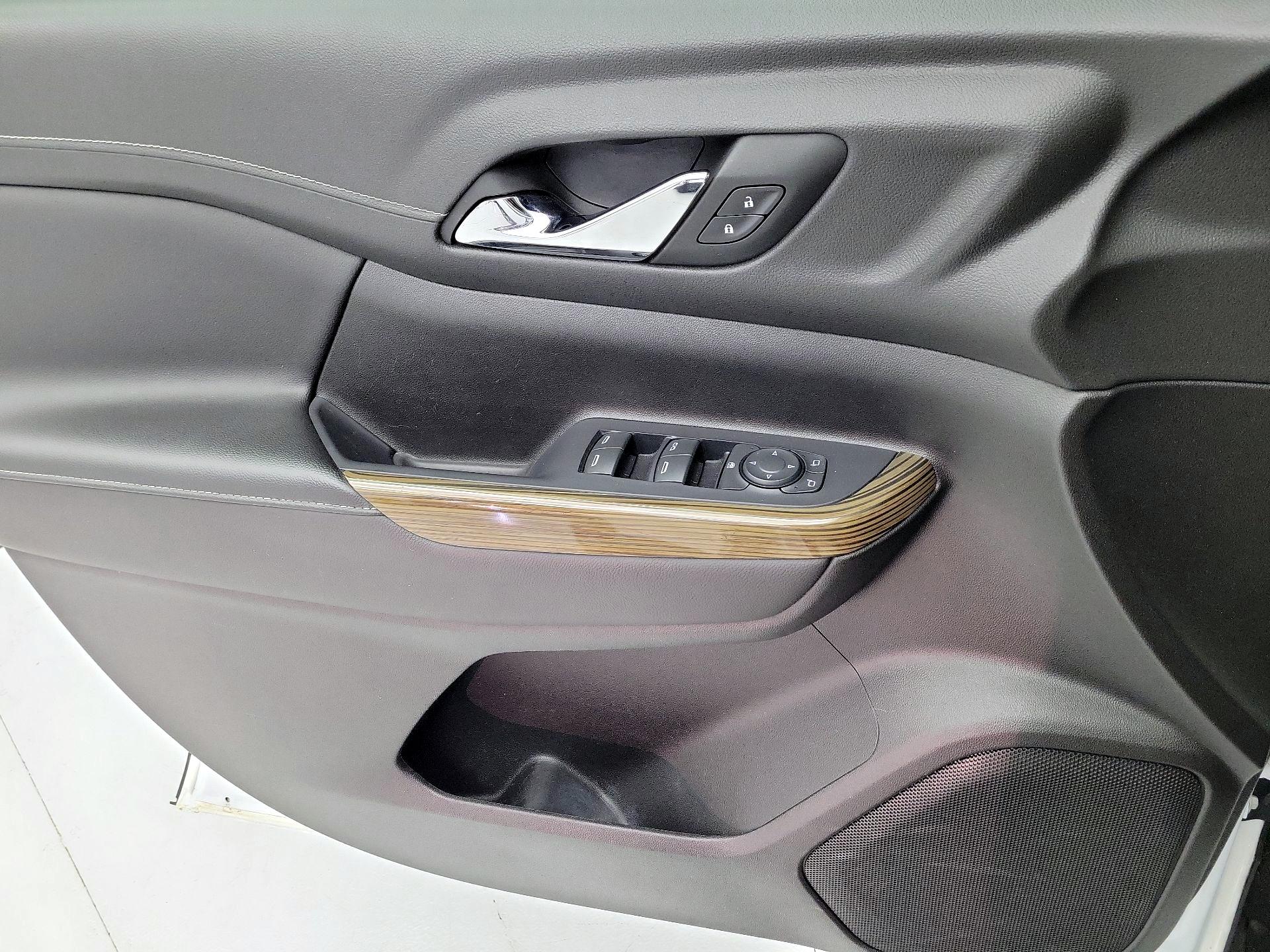 Thumbnail: 2022 GMC Acadia - 12