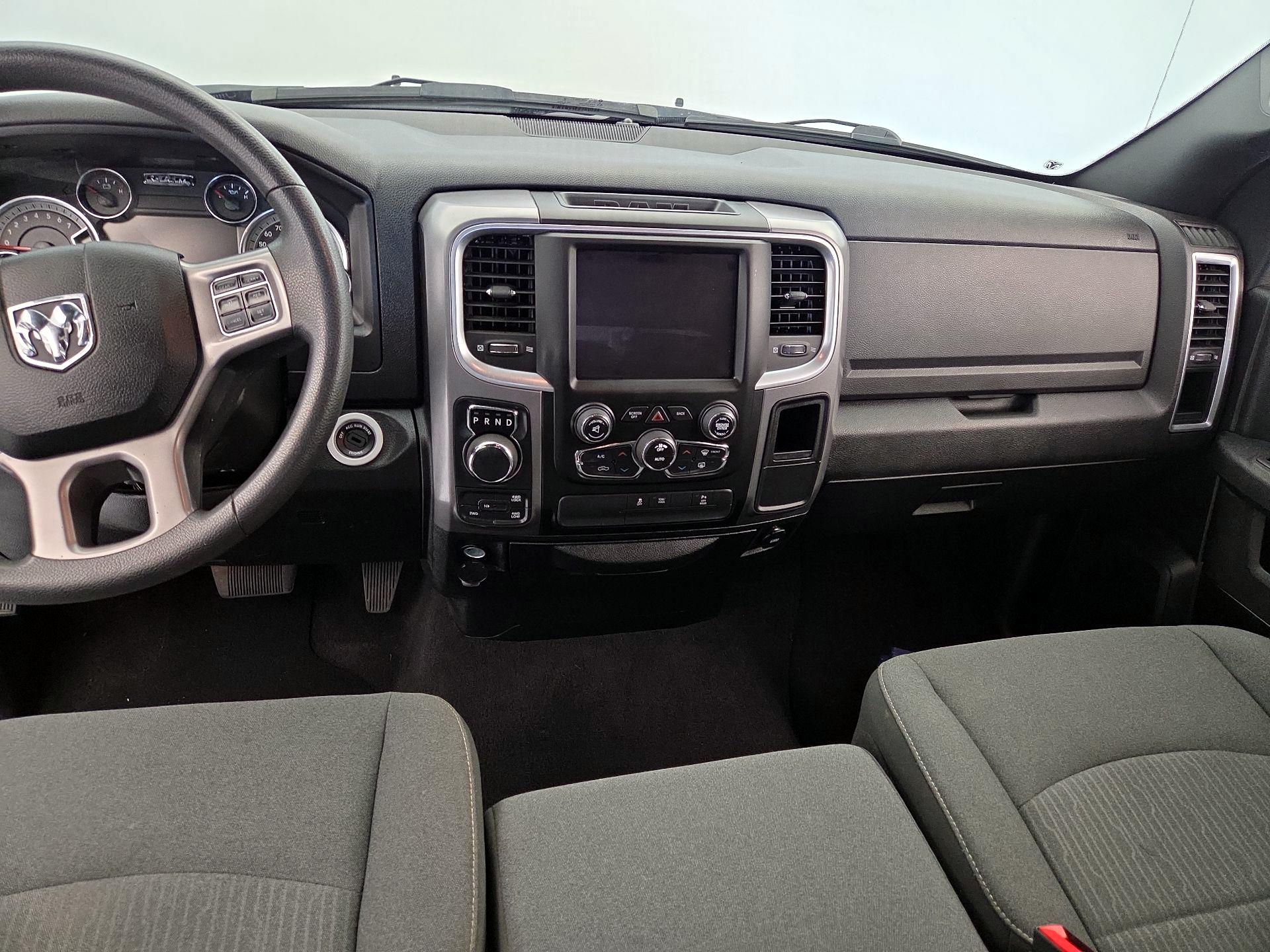 Thumbnail: 2022 RAM 1500 Classic - 9