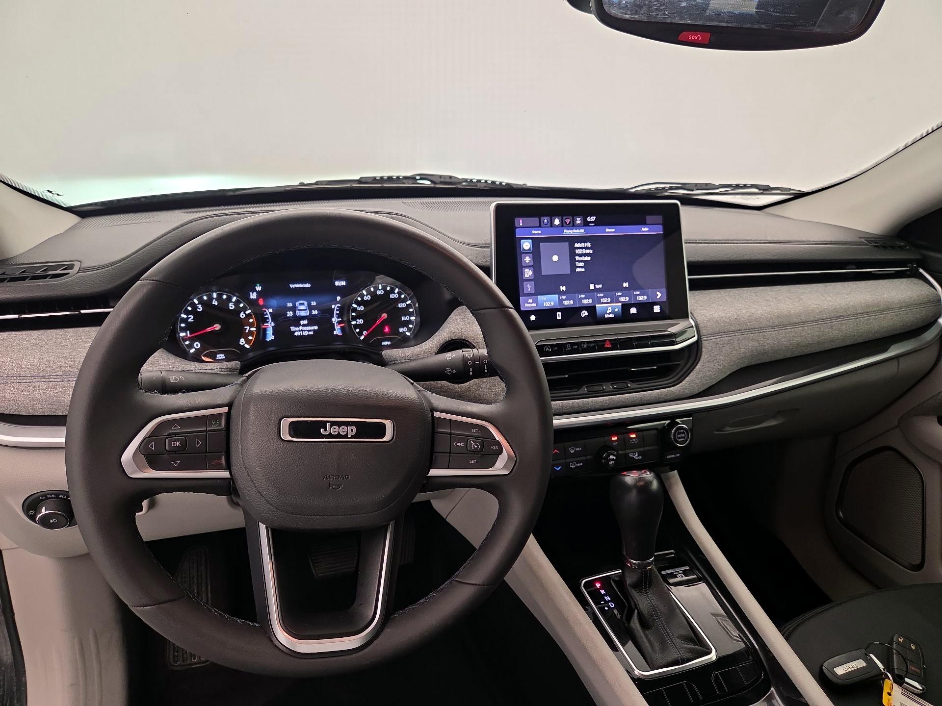Thumbnail: 2022 Jeep Compass - 9