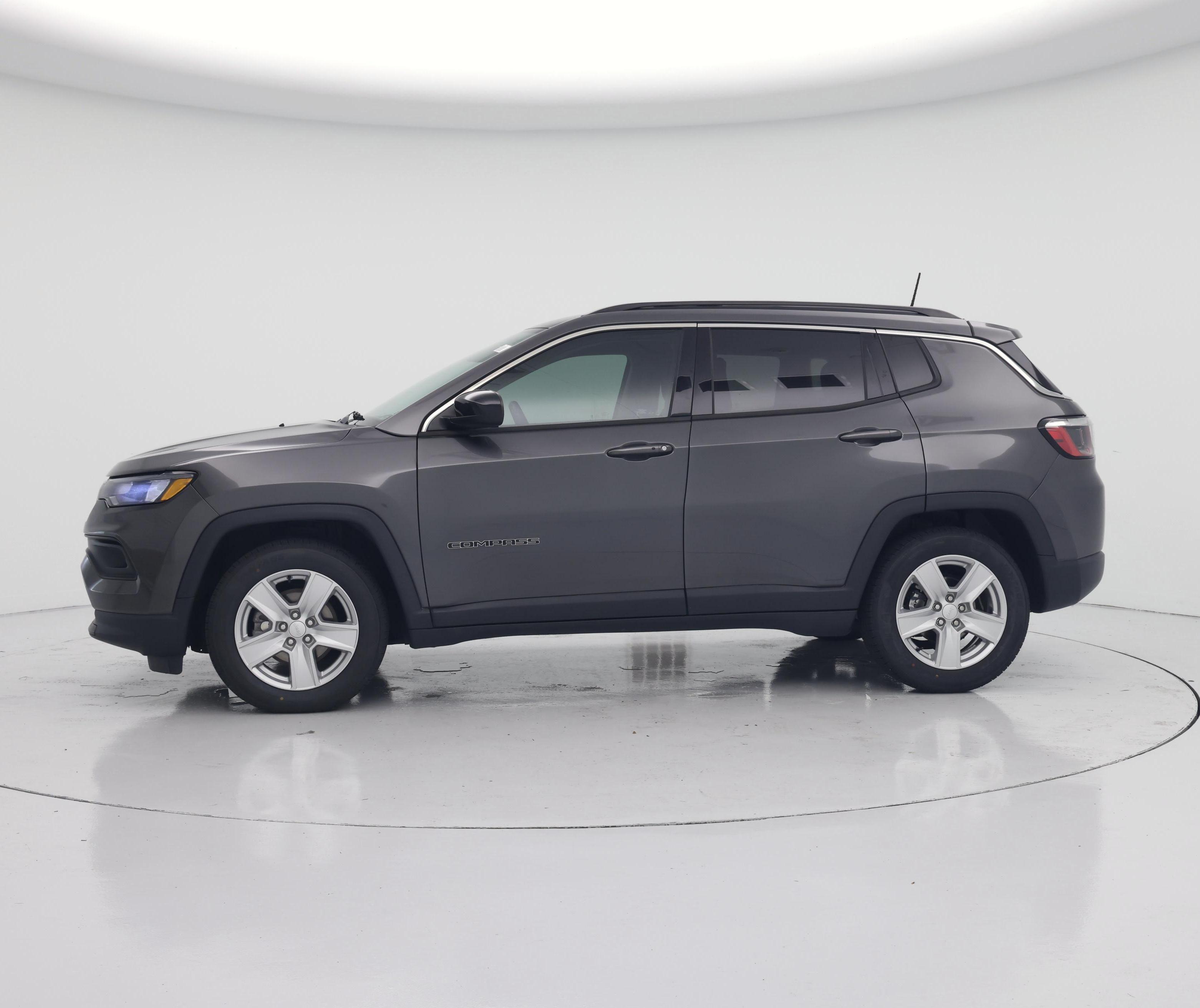 Thumbnail: 2022 Jeep Compass - 3