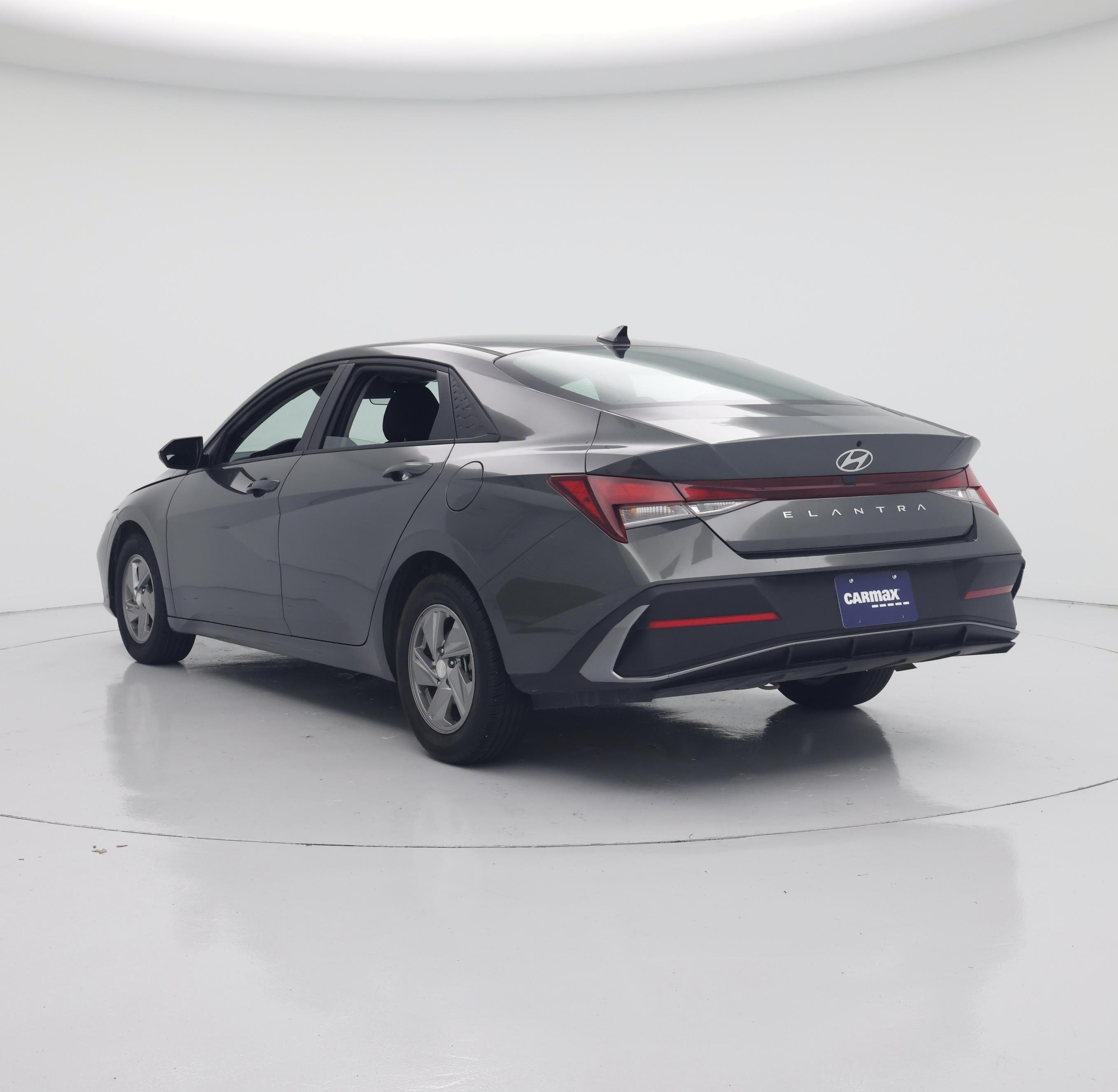 Thumbnail: 2025 Hyundai Elantra - 2