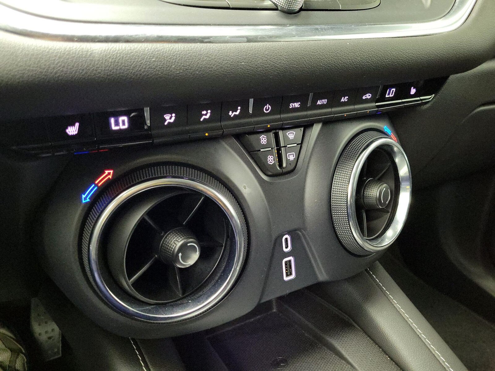 2025 Chevrolet Blazer 2LT - Photo 18