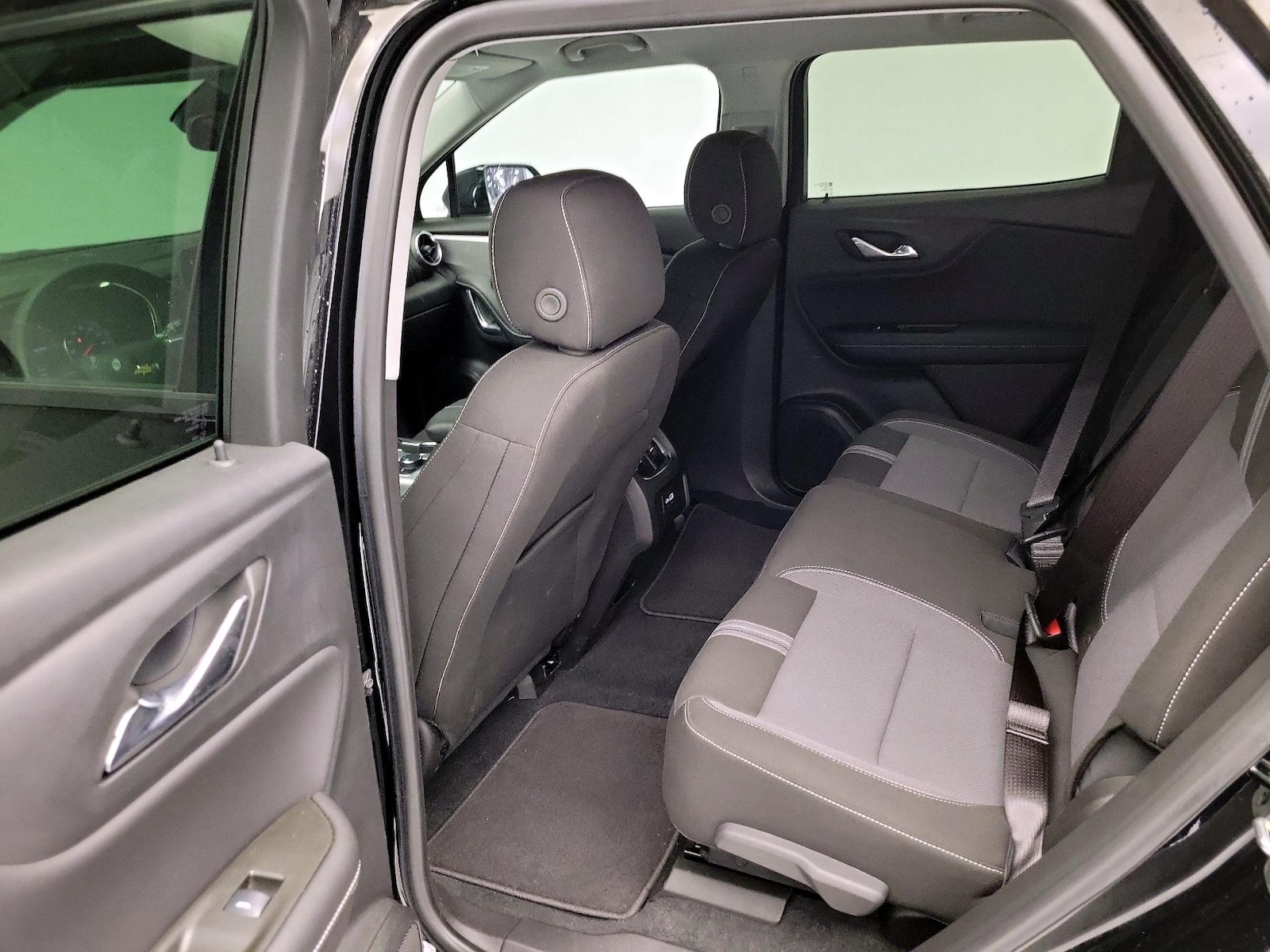 2025 Chevrolet Blazer 2LT - Photo 21