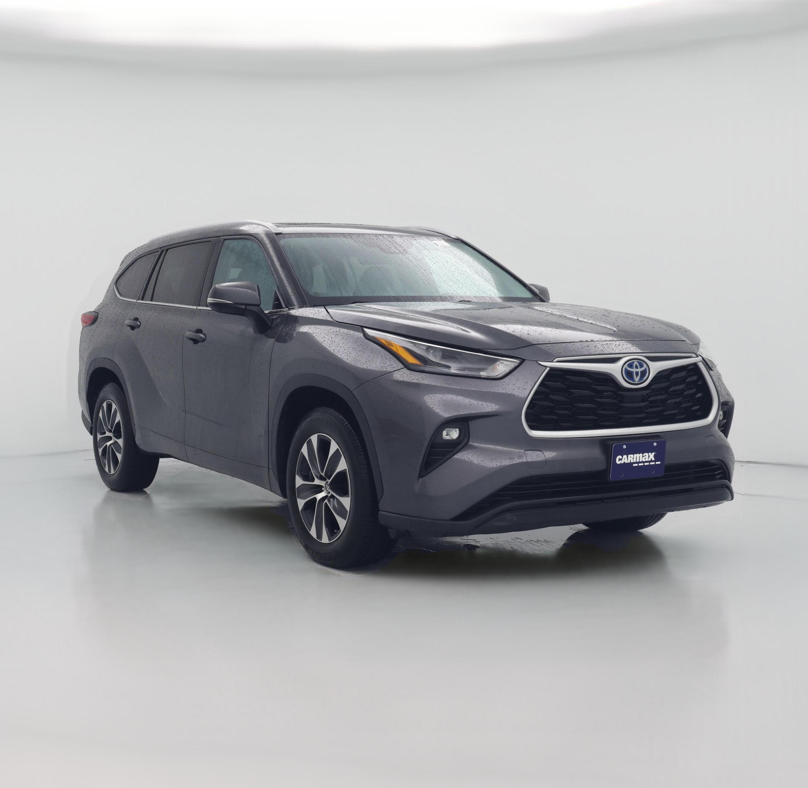 Thumbnail: 2022 Toyota Highlander - 1
