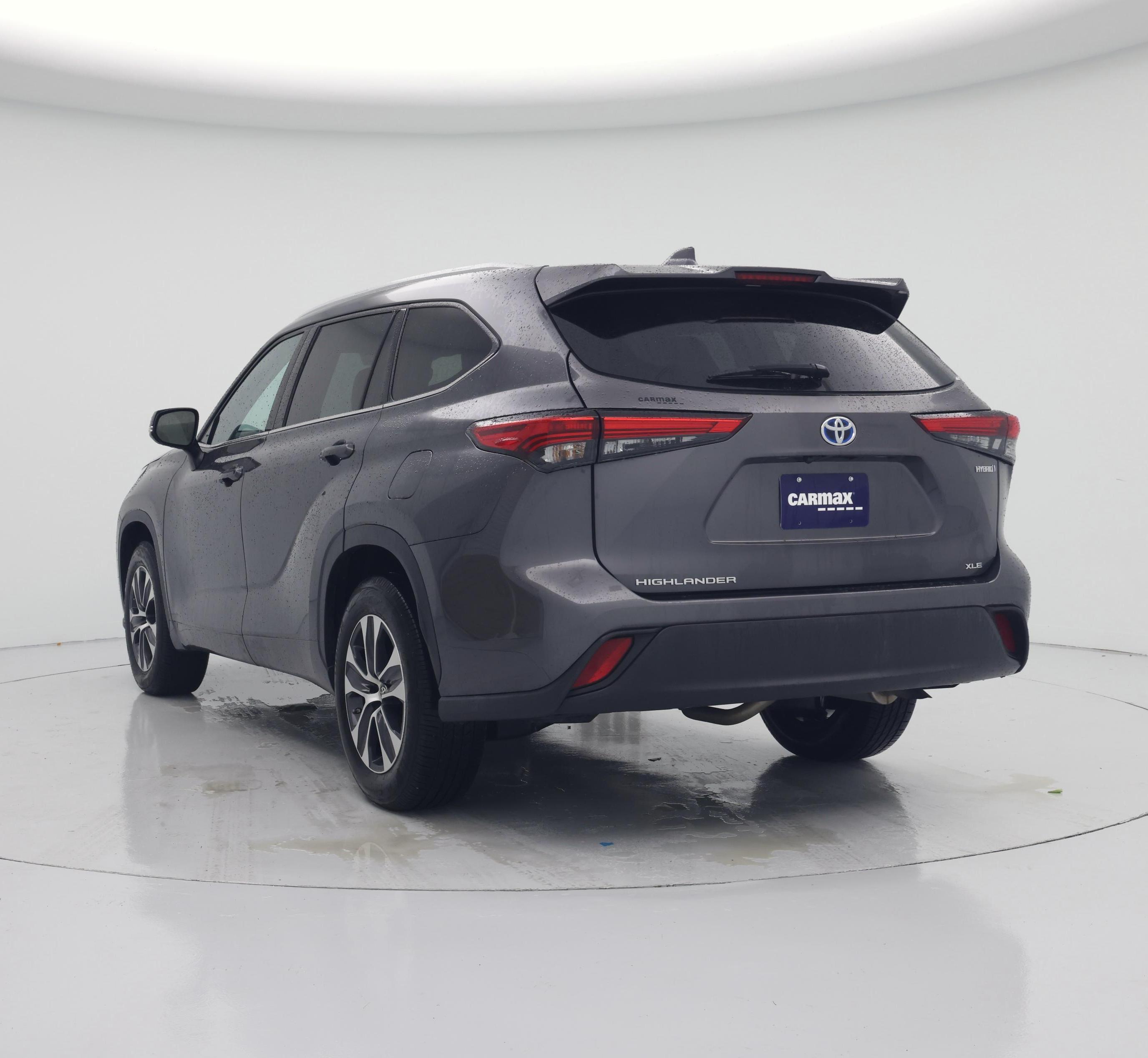 Thumbnail: 2022 Toyota Highlander - 2