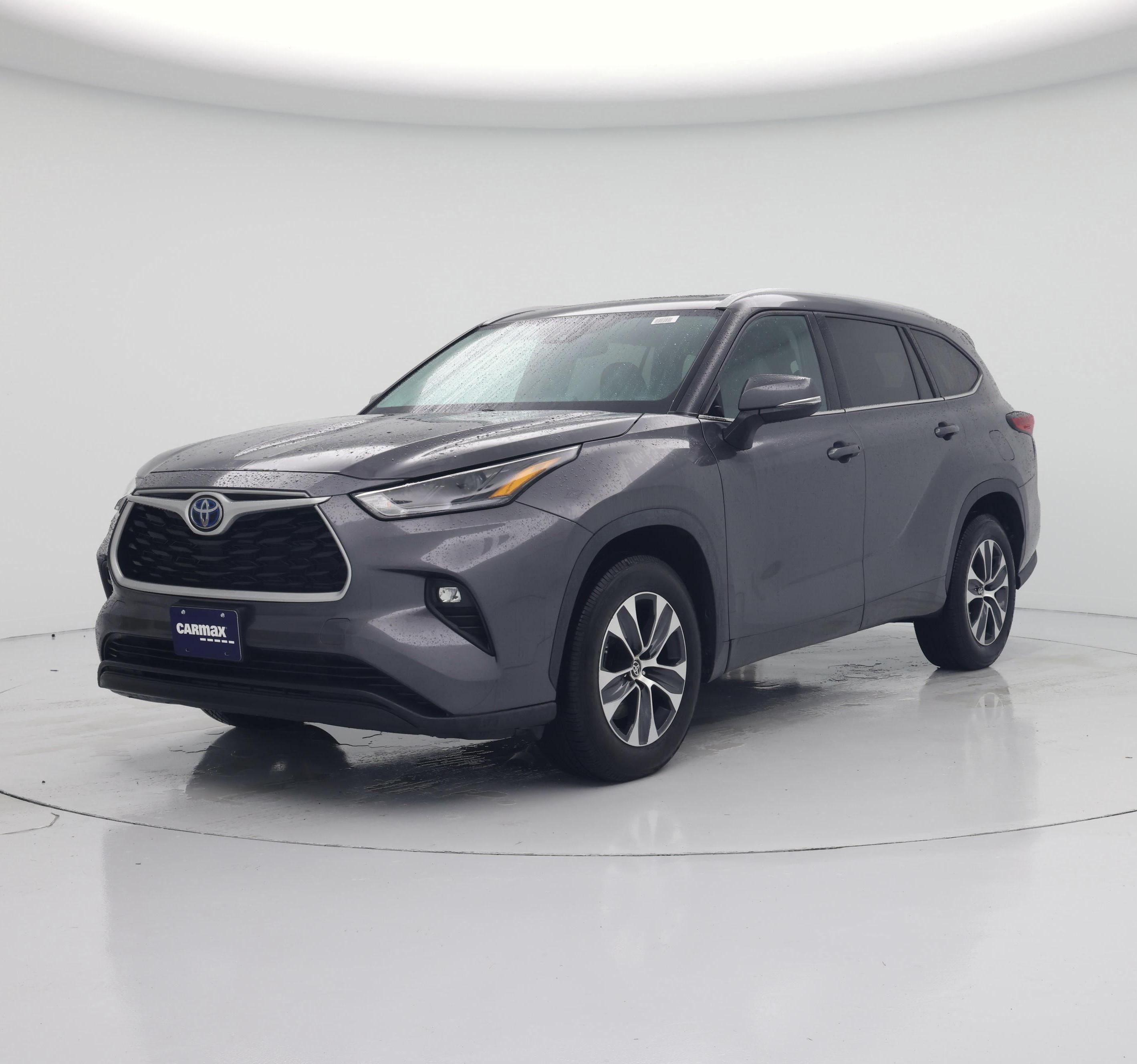 Thumbnail: 2022 Toyota Highlander - 4