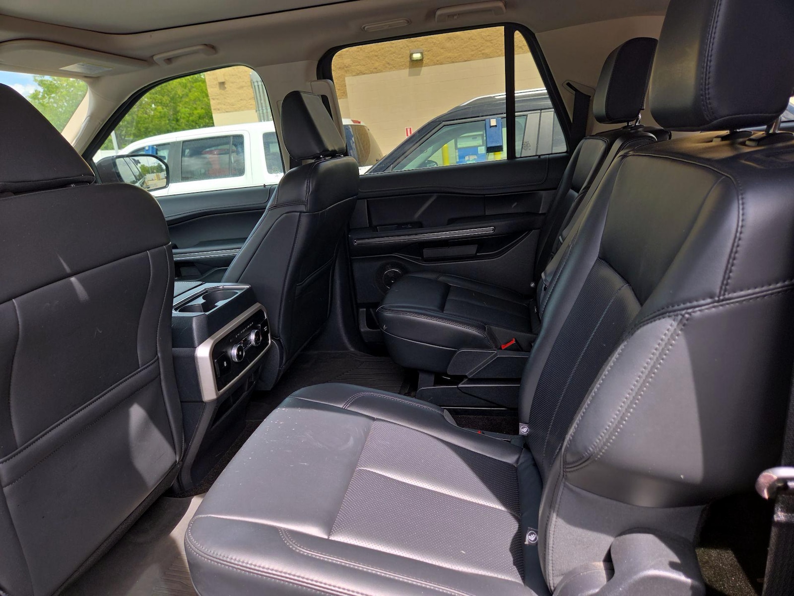Rear Air Conditioning