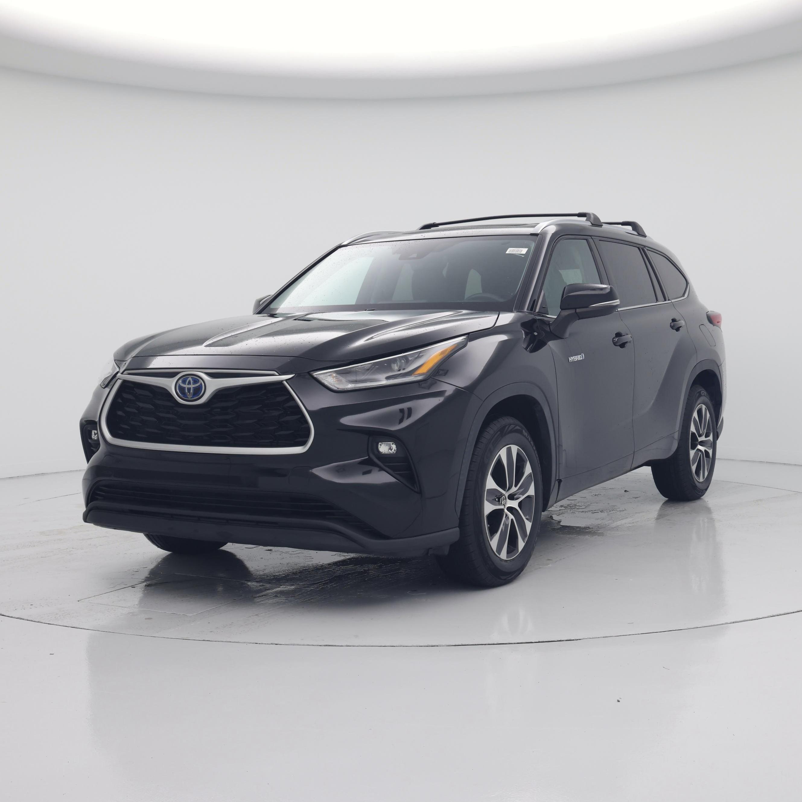 Thumbnail: 2021 Toyota Highlander - 4
