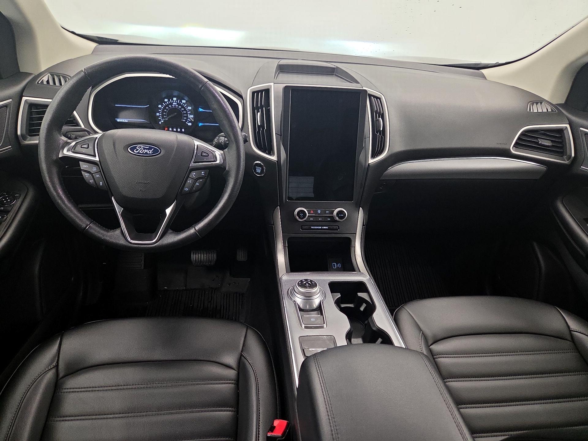 Thumbnail: 2021 Ford Edge - 9