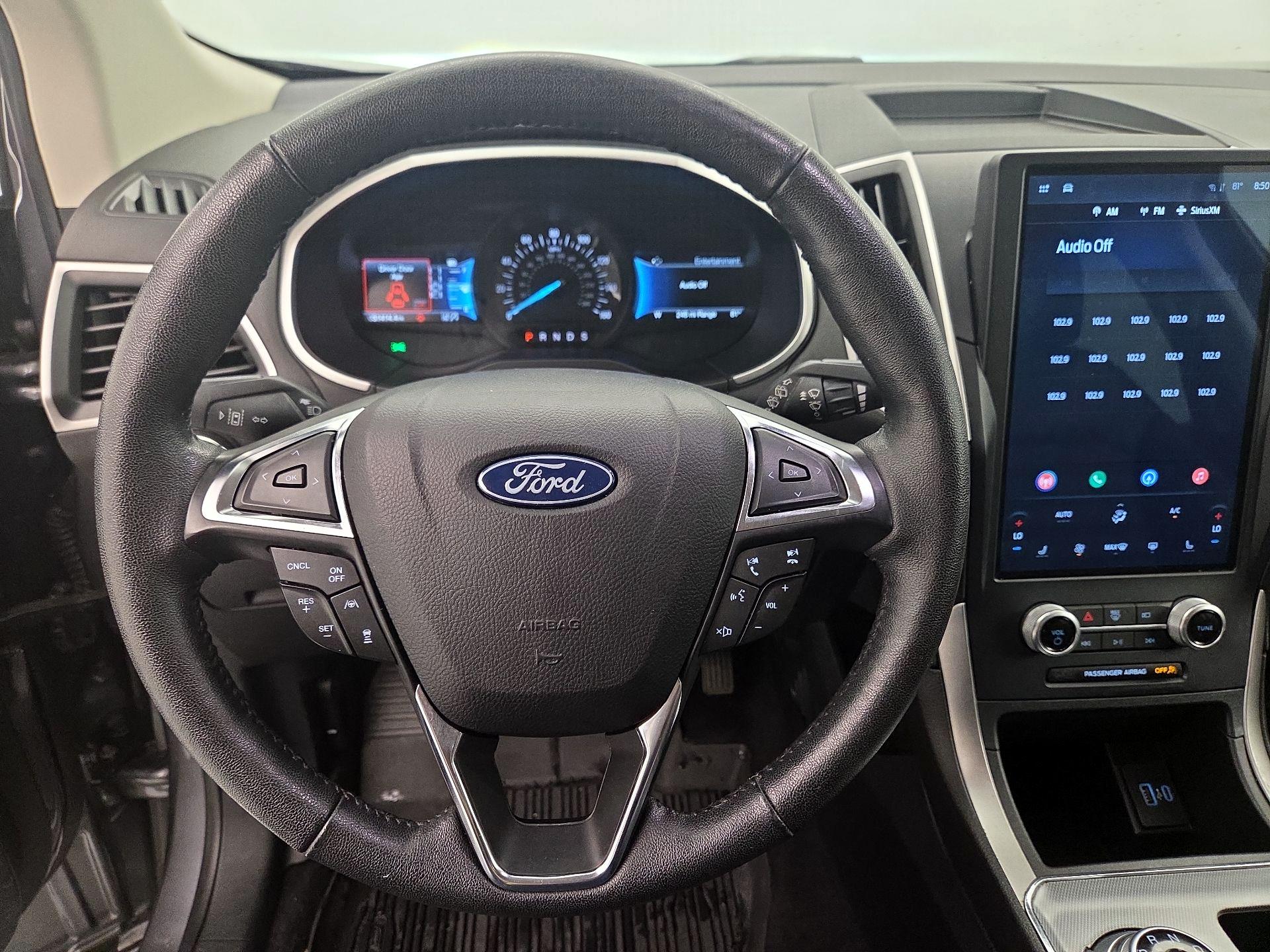 Thumbnail: 2021 Ford Edge - 10