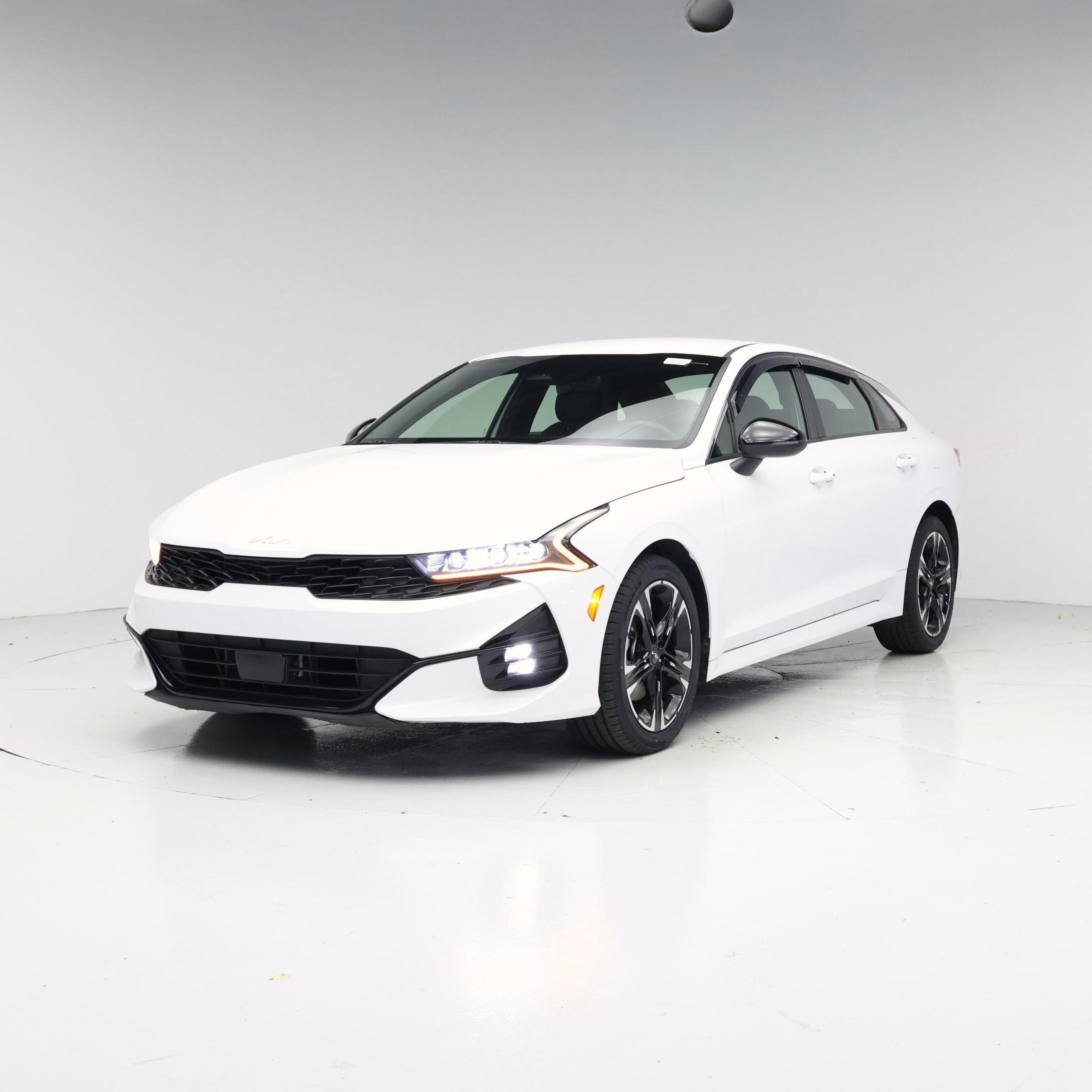 Thumbnail: 2023 Kia K5 - 4