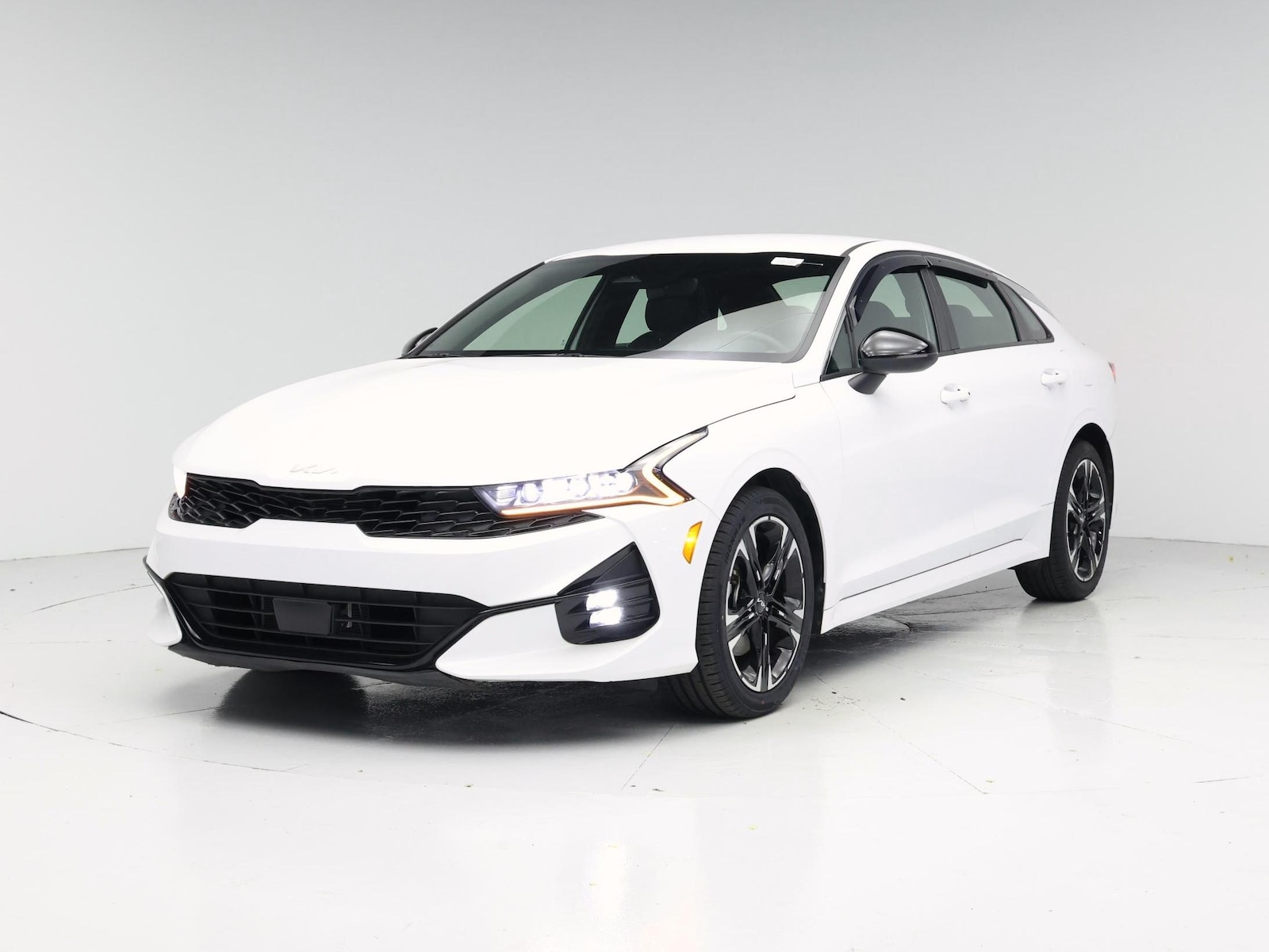 2023 Kia K5 GT-Line - Photo 5