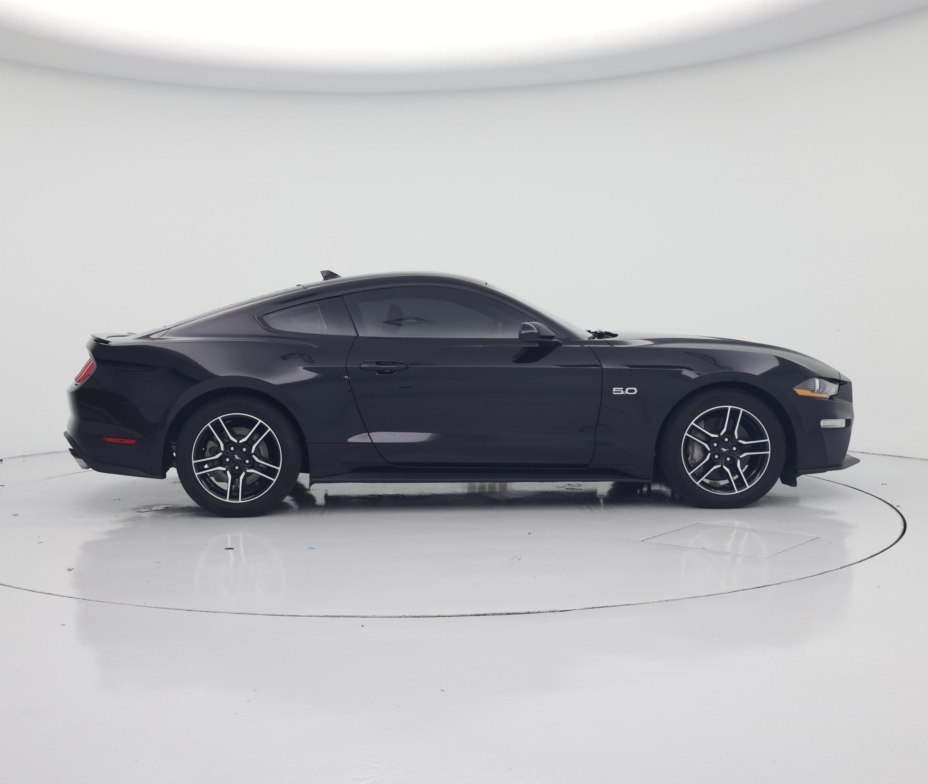 Thumbnail: 2021 Ford Mustang - 7
