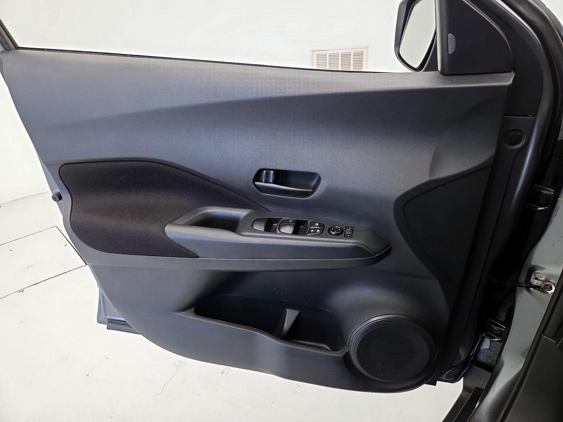 Thumbnail: 2024 Nissan Kicks - 12