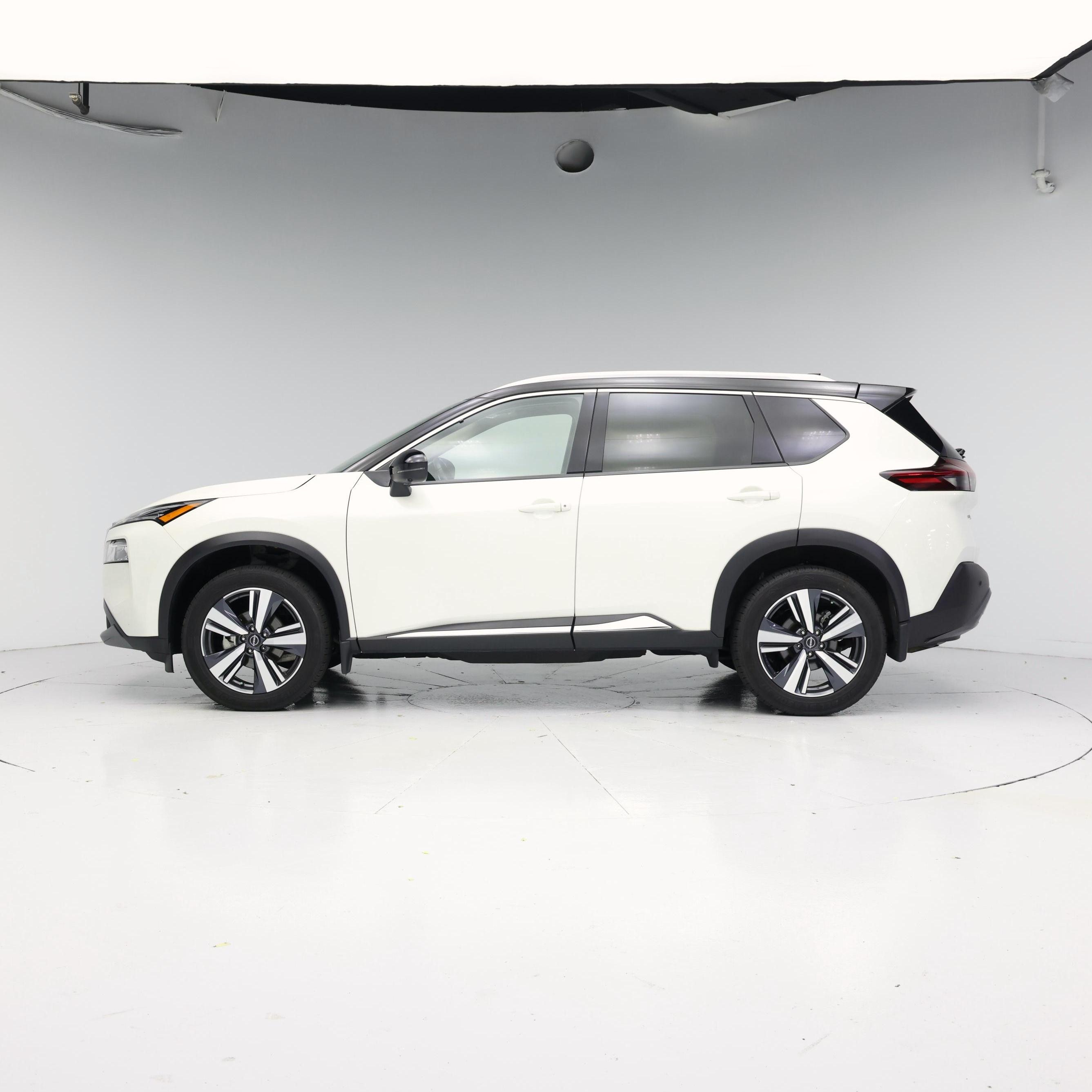 Thumbnail: 2023 Nissan Rogue - 3