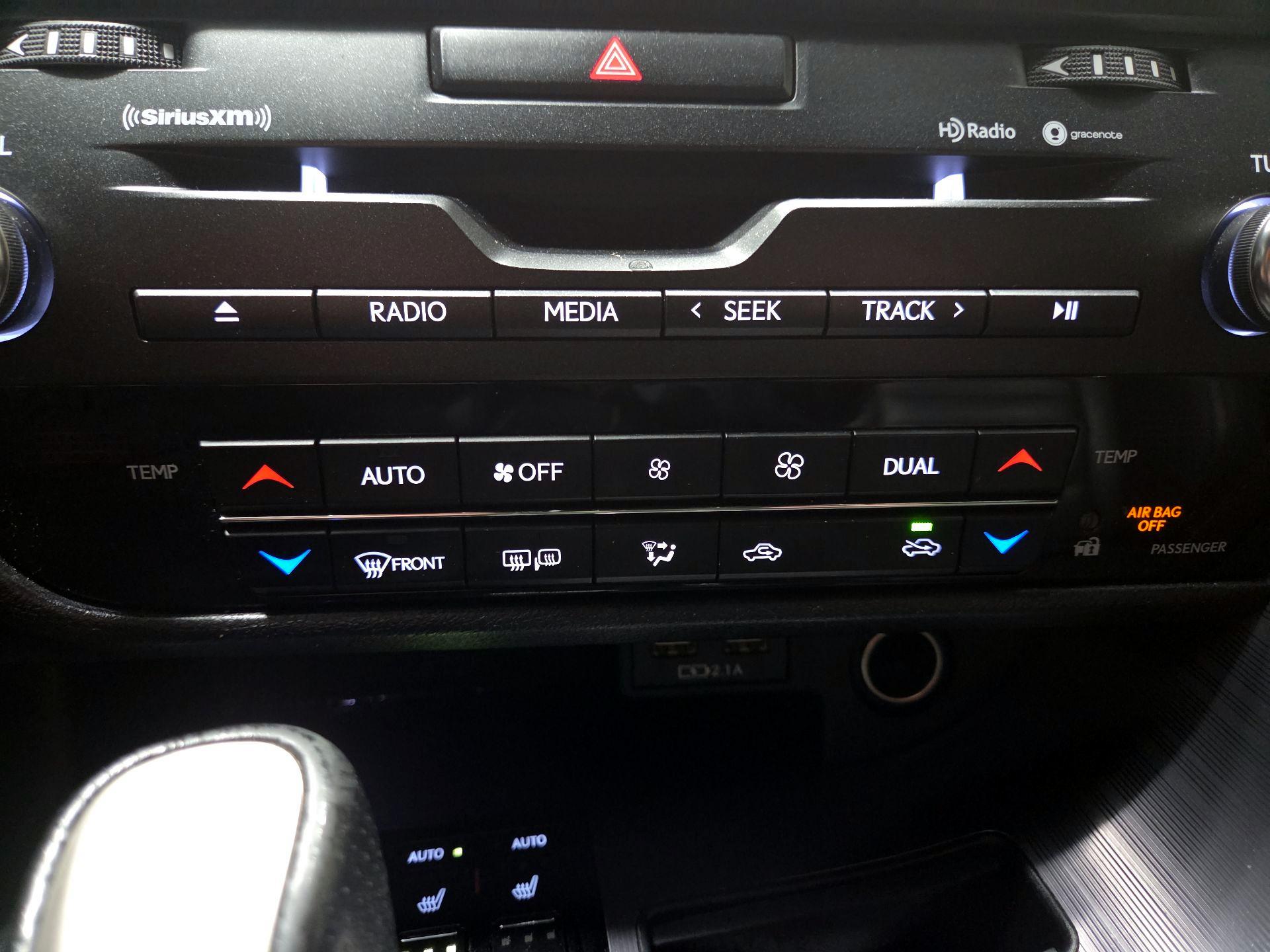 Thumbnail: 2020 Lexus RX - 16