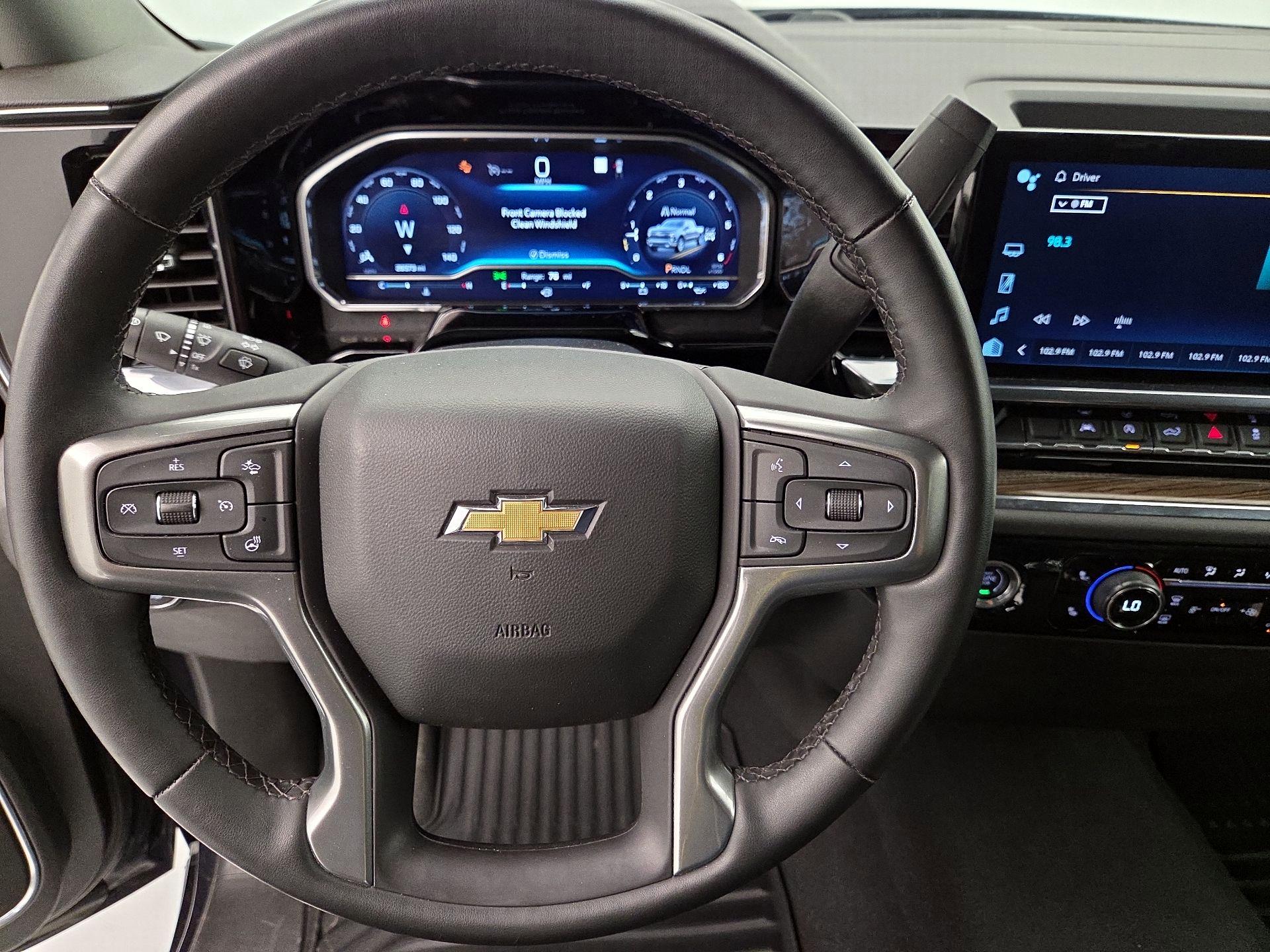 Thumbnail: 2023 Chevrolet Silverado 1500 - 10