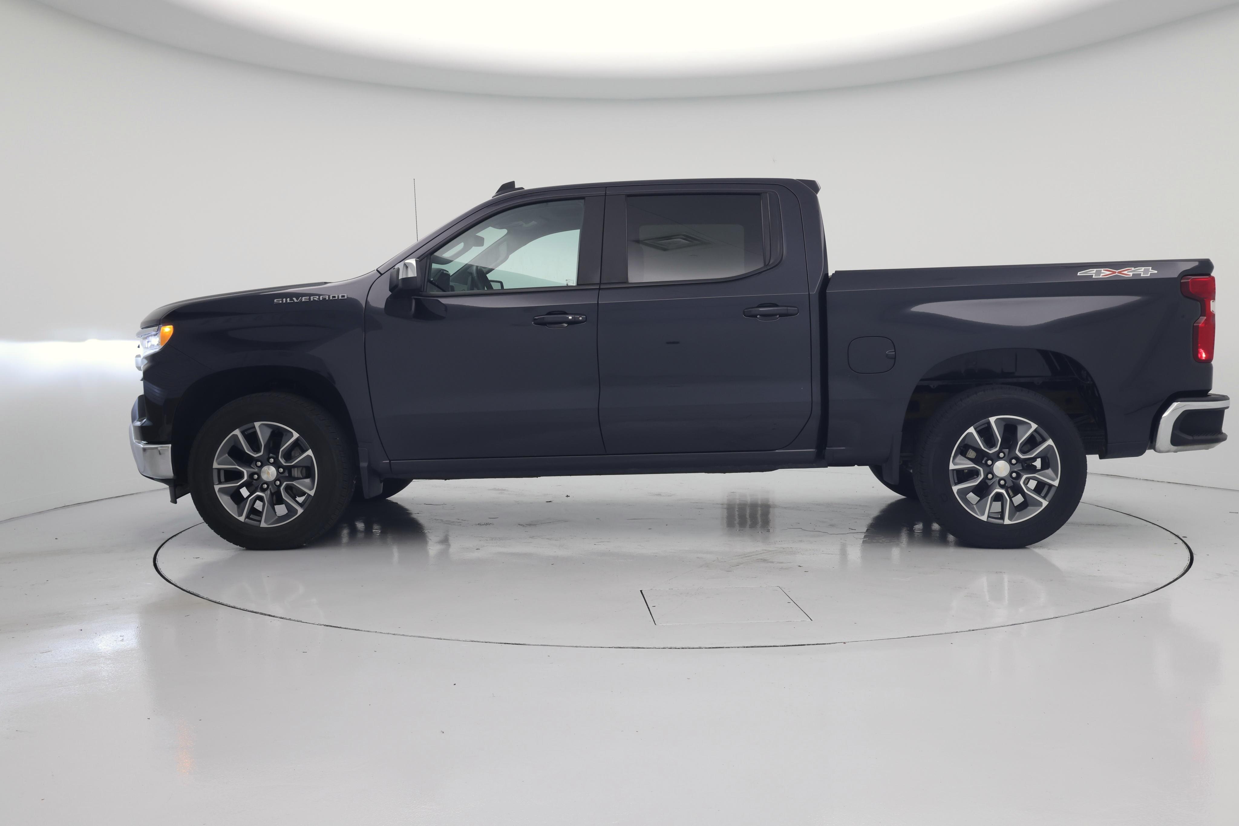 Thumbnail: 2023 Chevrolet Silverado 1500 - 3