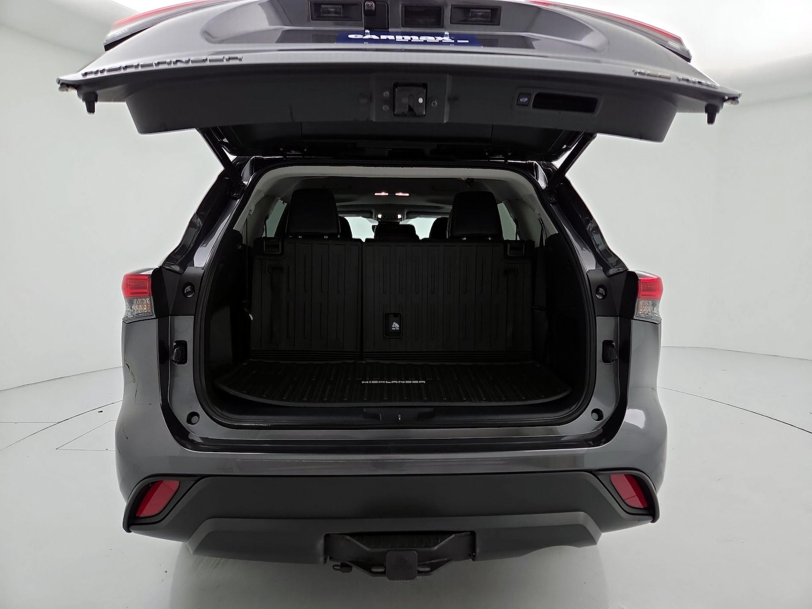 2022 Toyota Highlander XLE - Photo 24