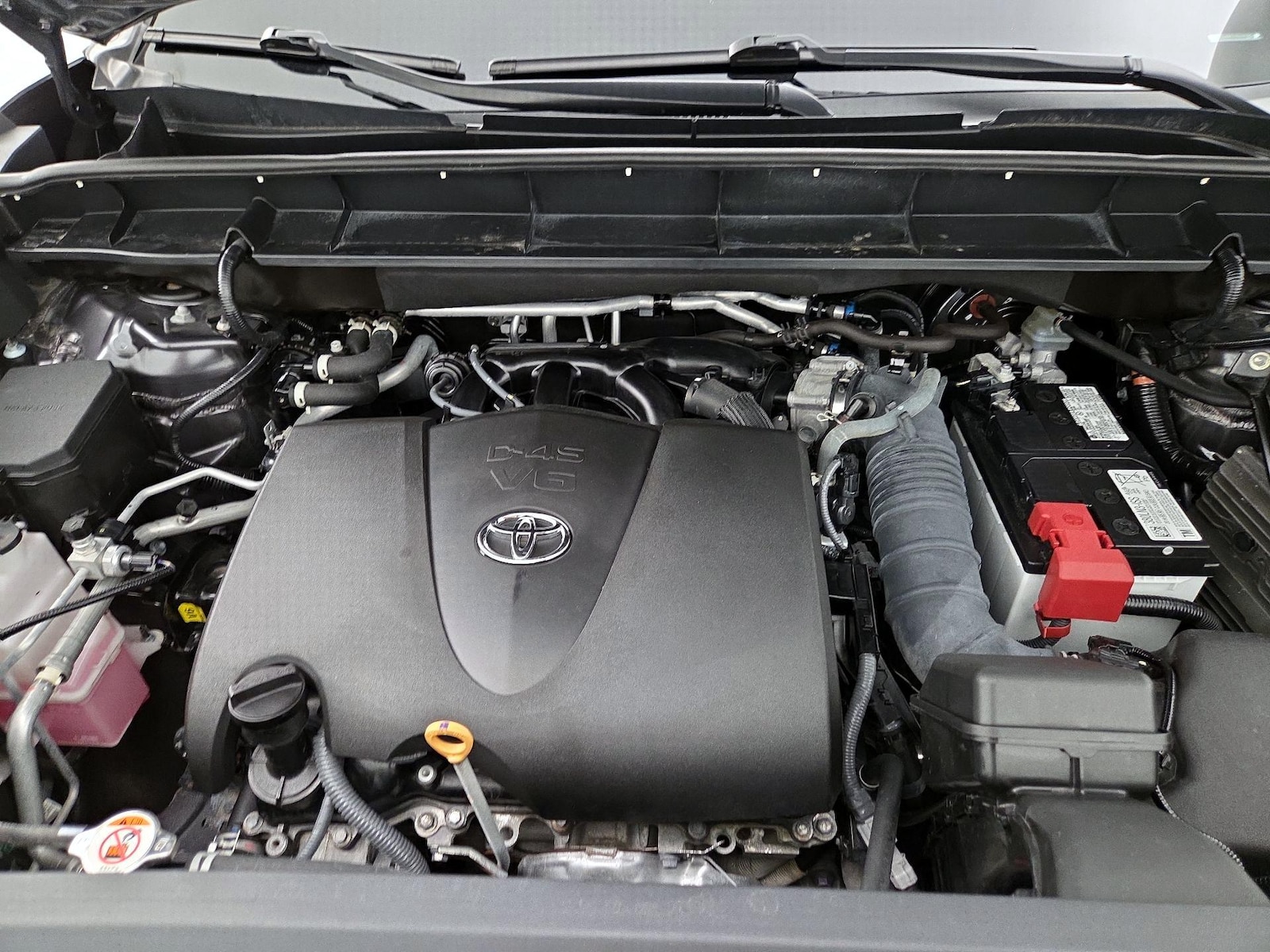 2022 Toyota Highlander XLE - Photo 25