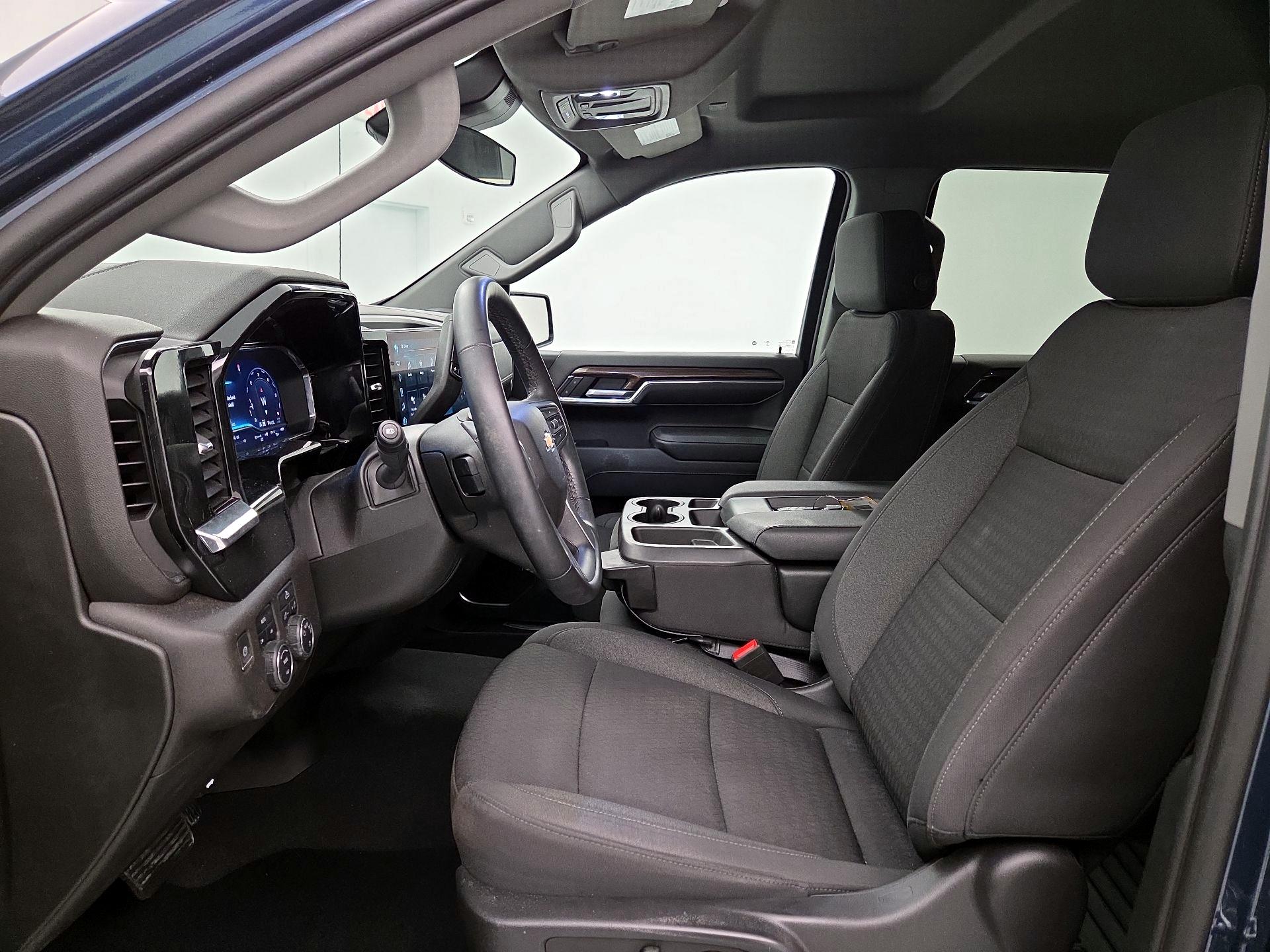 Thumbnail: 2023 Chevrolet Silverado 1500 - 11