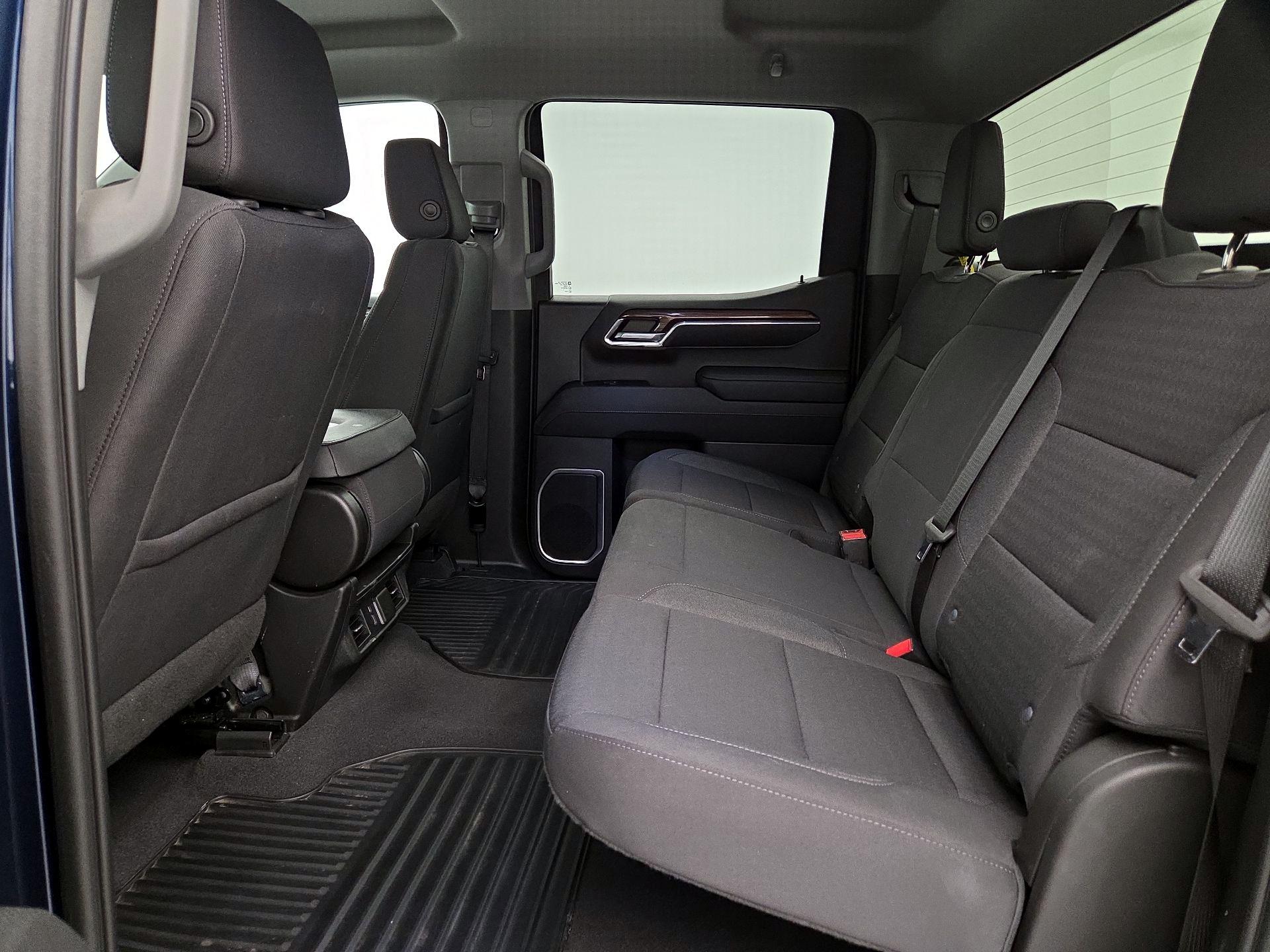 Thumbnail: 2023 Chevrolet Silverado 1500 - 19