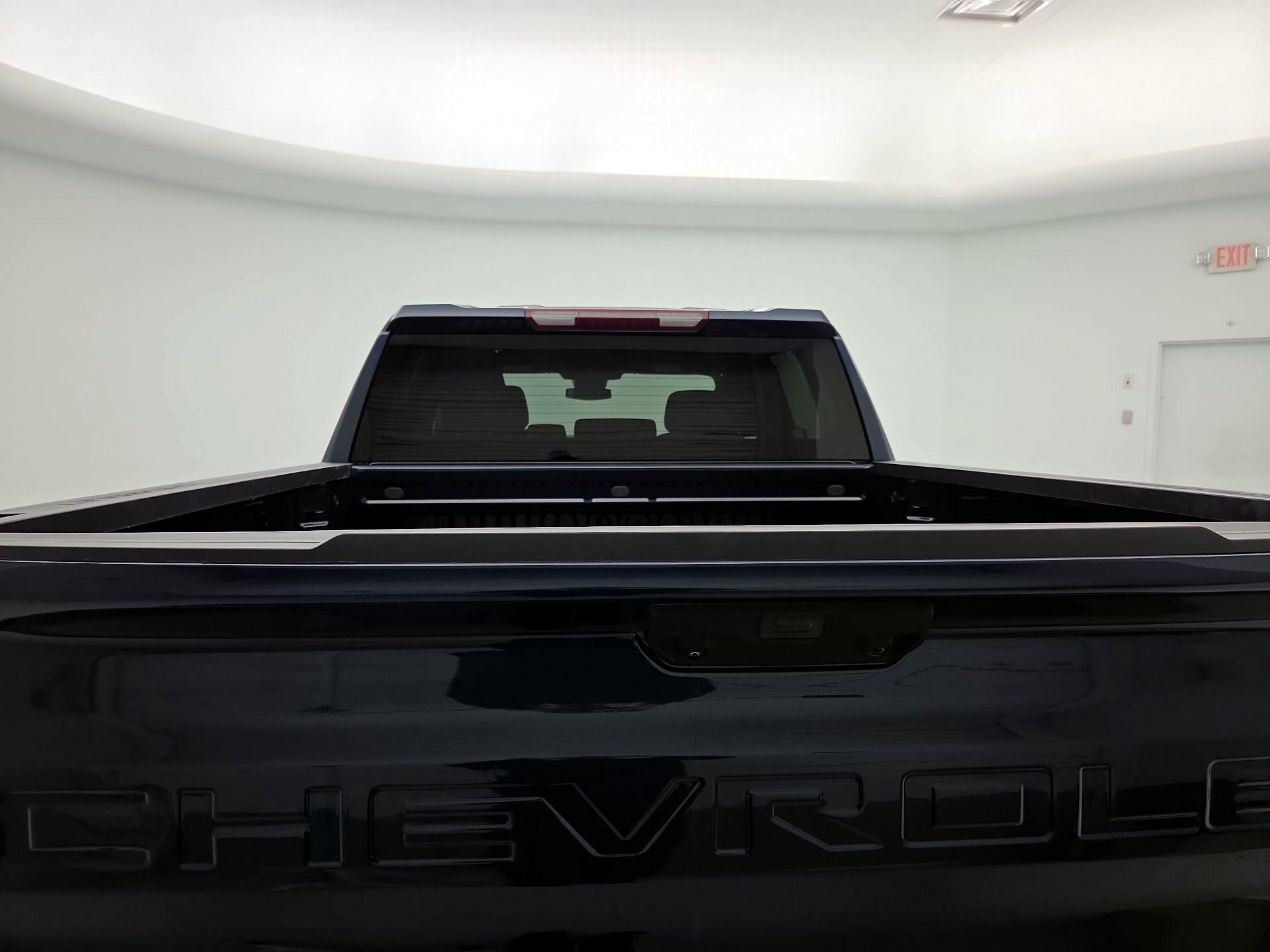 Thumbnail: 2023 Chevrolet Silverado 1500 - 20