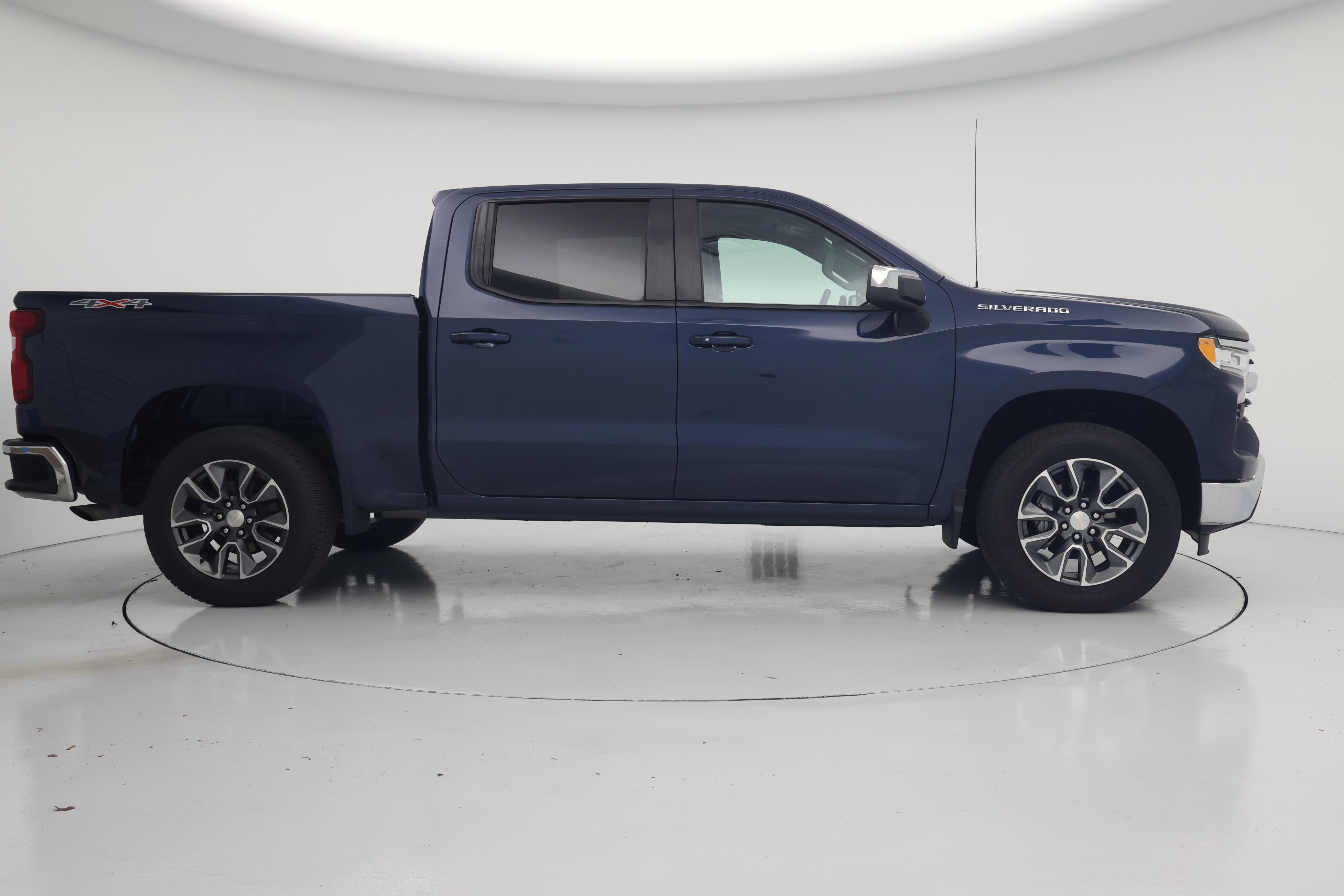 Thumbnail: 2023 Chevrolet Silverado 1500 - 7