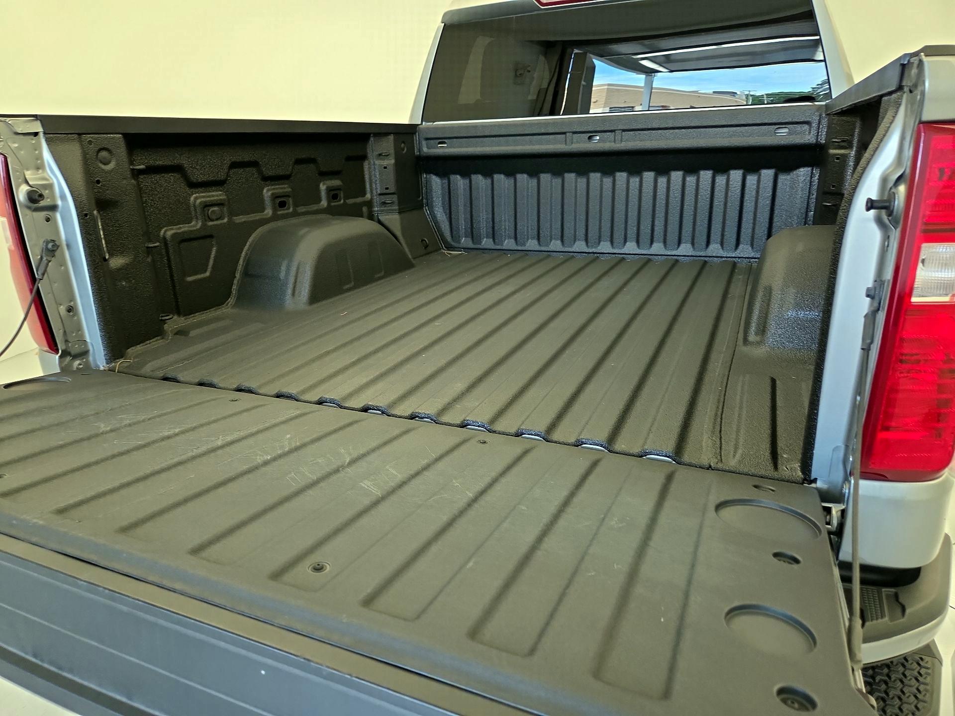 Thumbnail: 2024 Chevrolet Silverado 1500 - 20