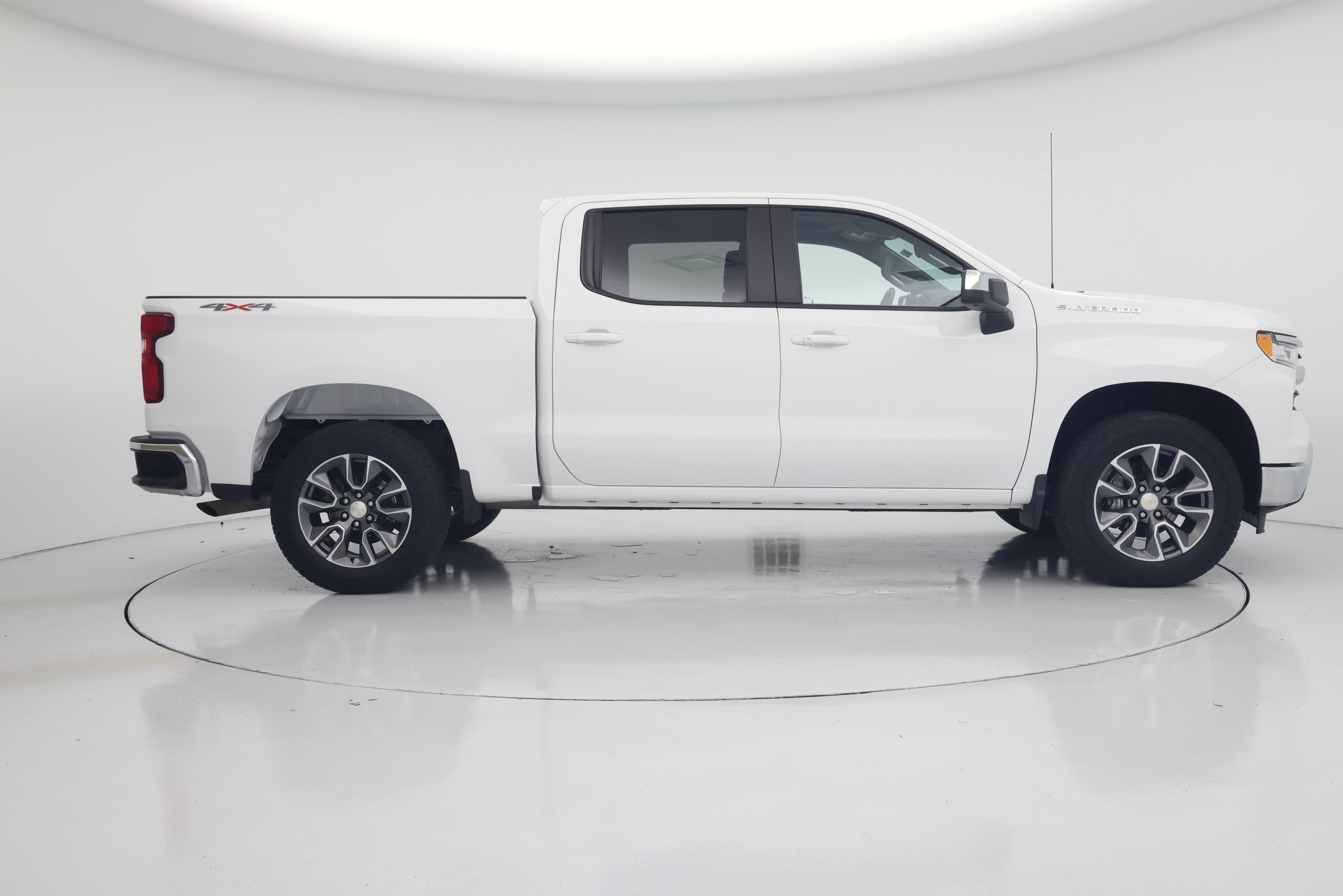 Thumbnail: 2023 Chevrolet Silverado 1500 - 7