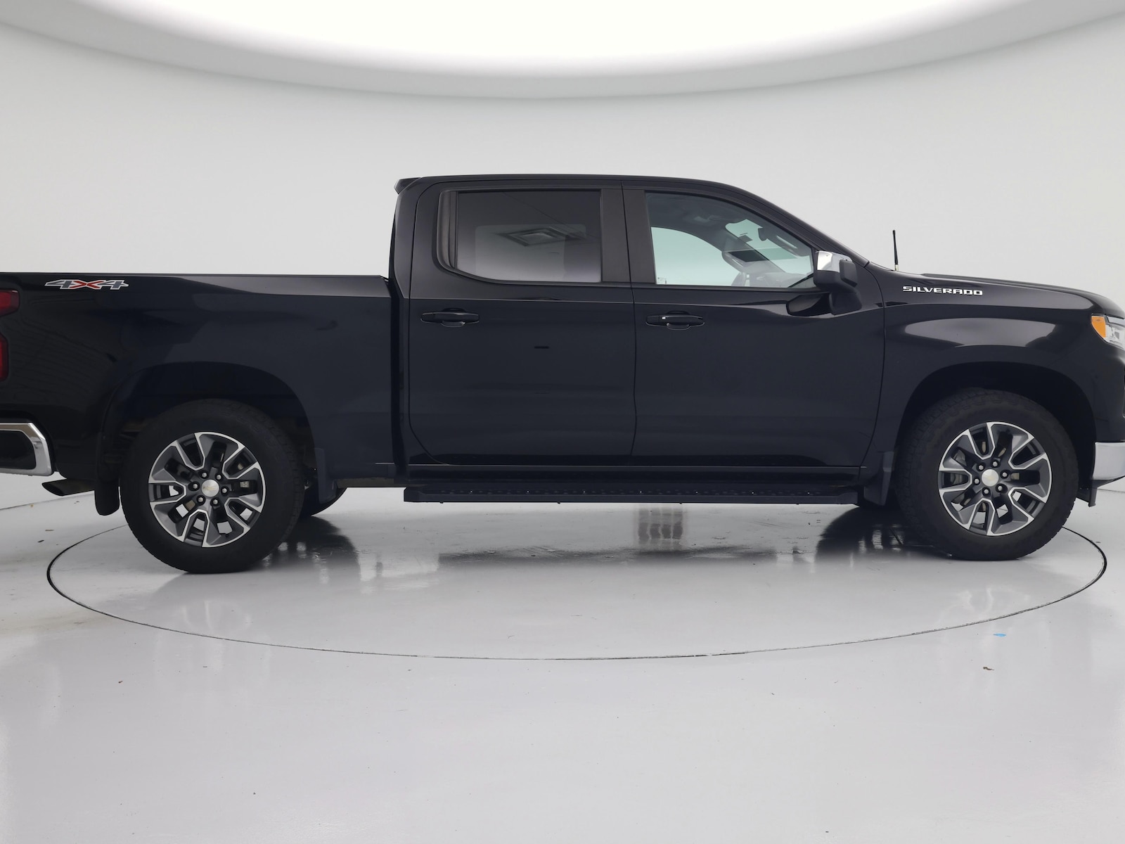 2023 Chevrolet Silverado 1500 LT - Photo 8