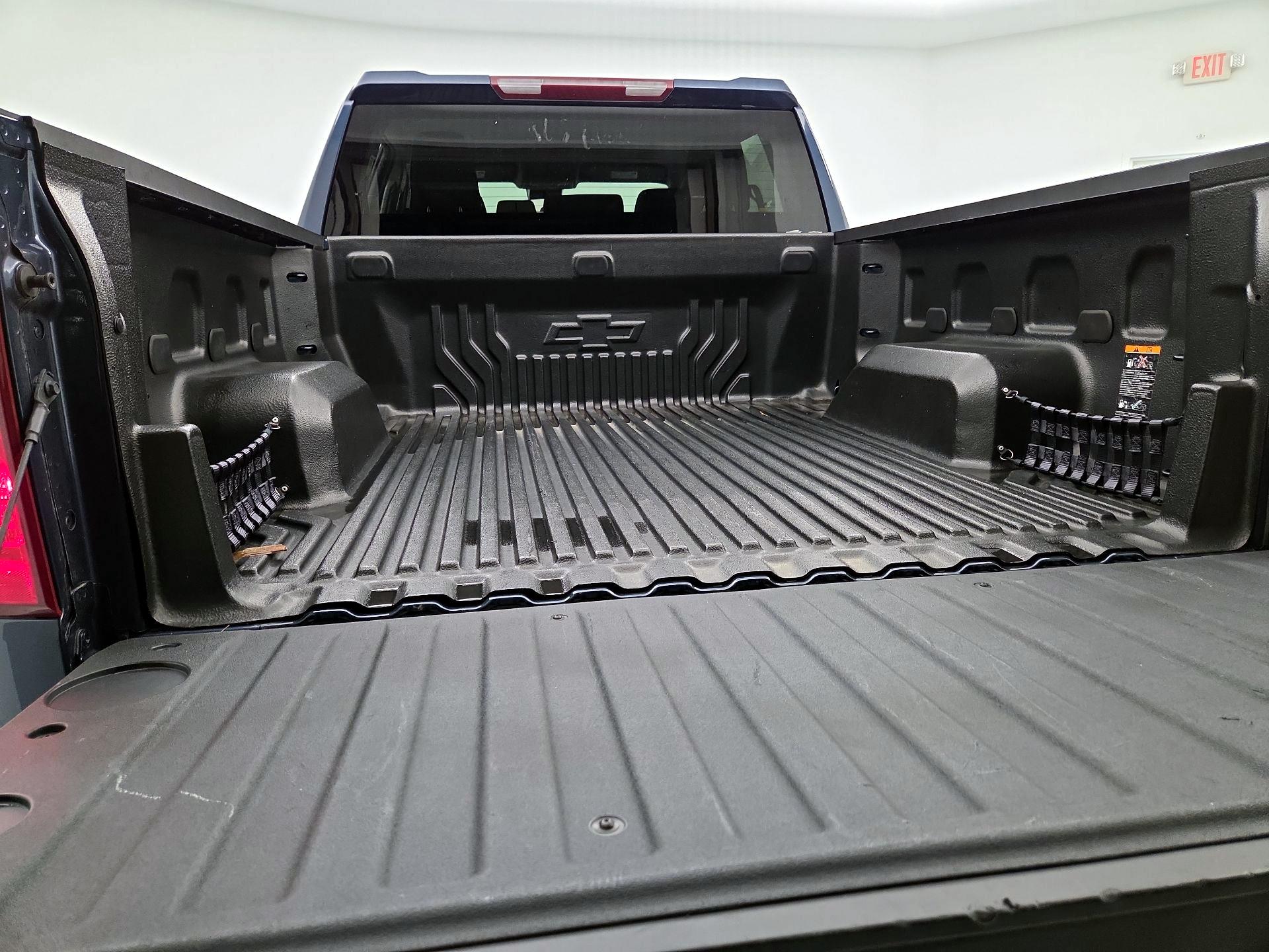 Thumbnail: 2023 Chevrolet Silverado 1500 - 20