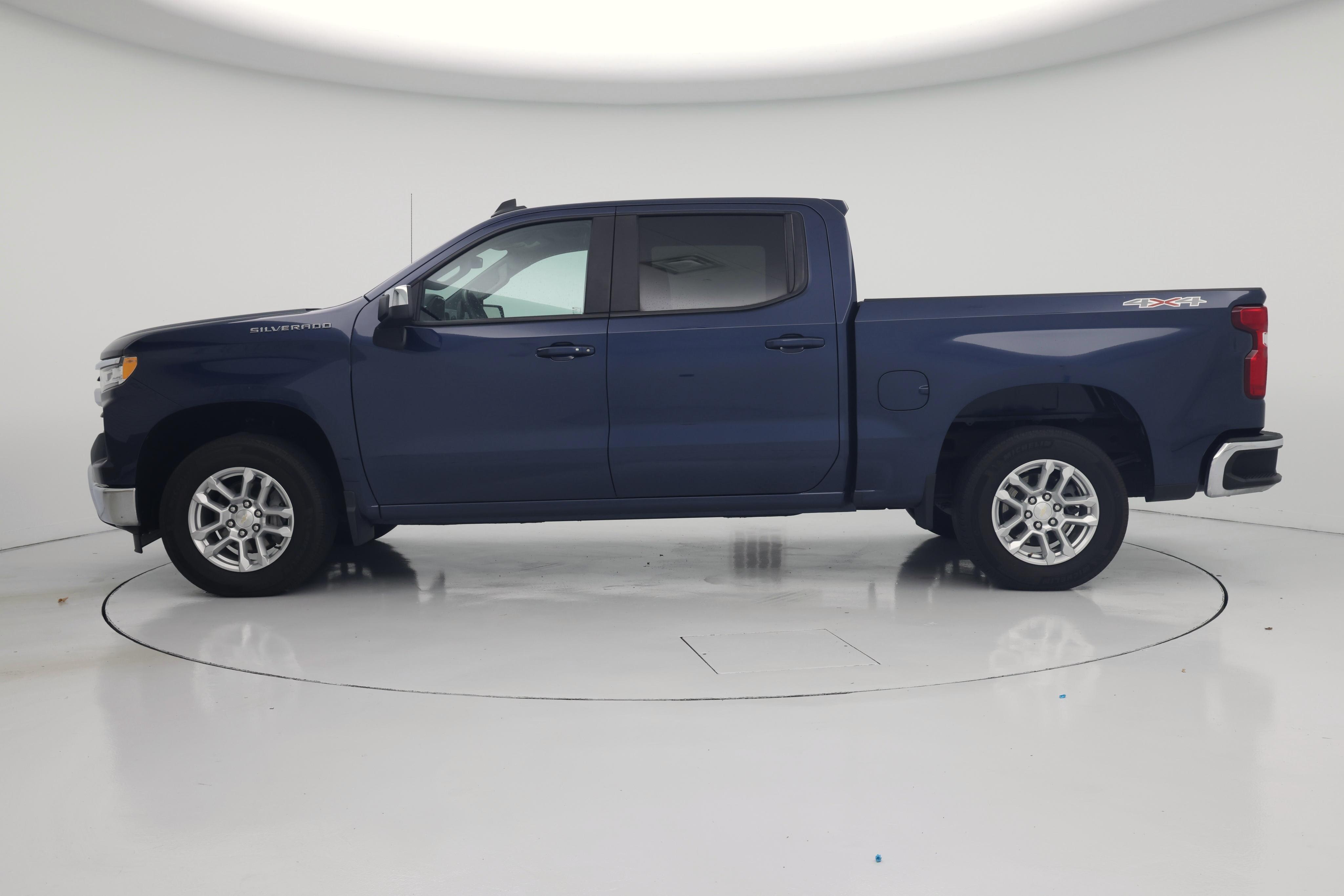 Thumbnail: 2023 Chevrolet Silverado 1500 - 3