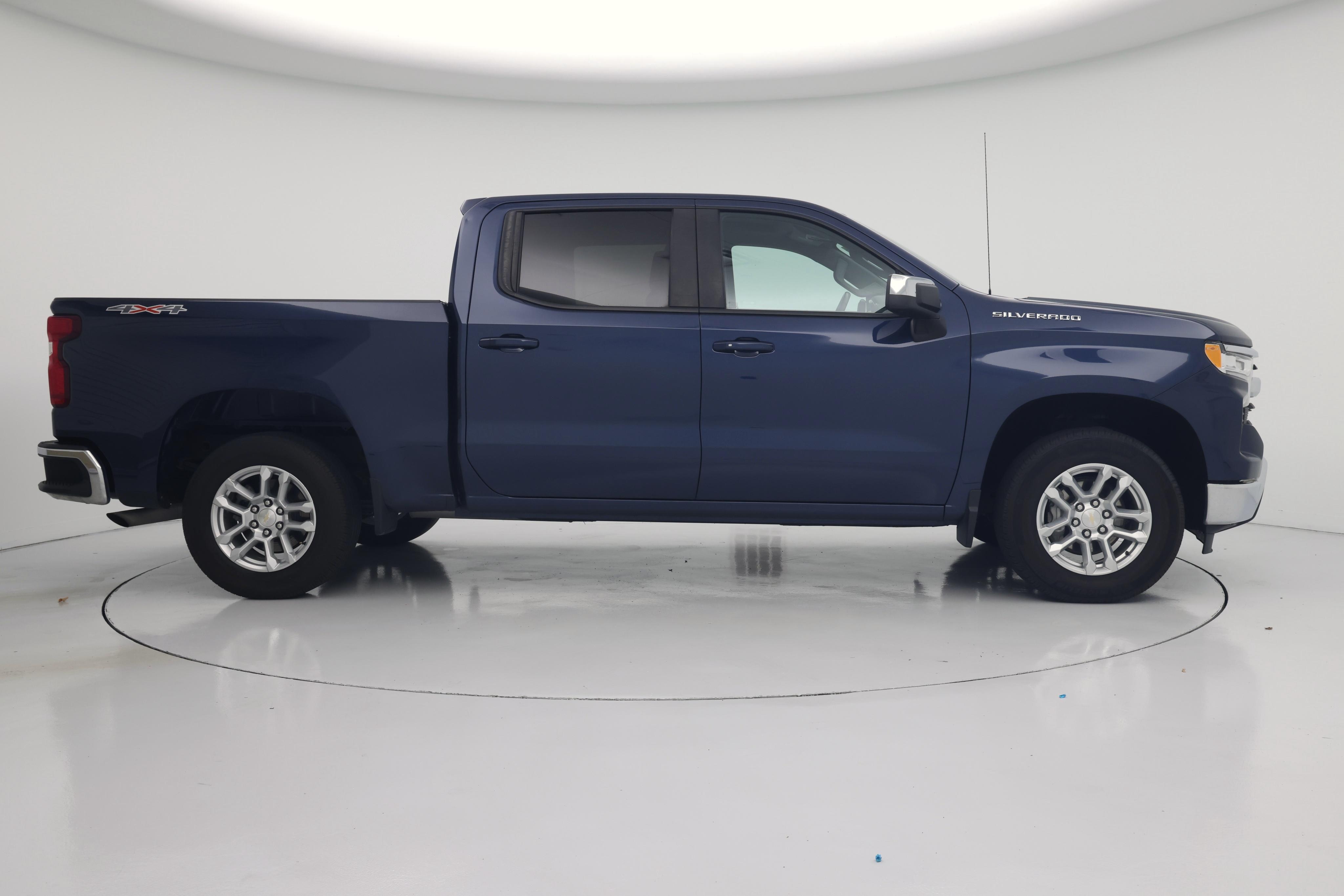Thumbnail: 2023 Chevrolet Silverado 1500 - 7