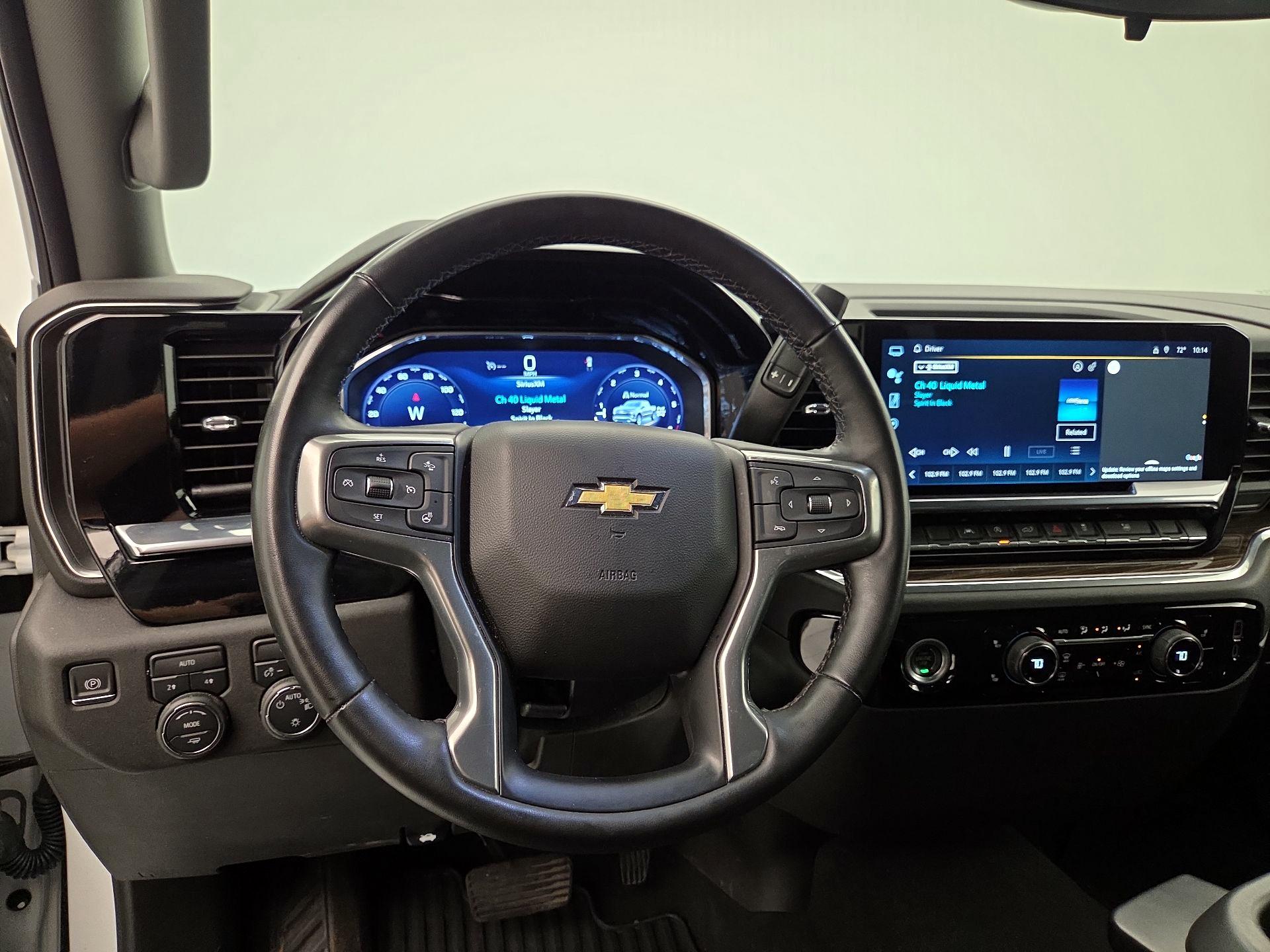 Thumbnail: 2023 Chevrolet Silverado 1500 - 10