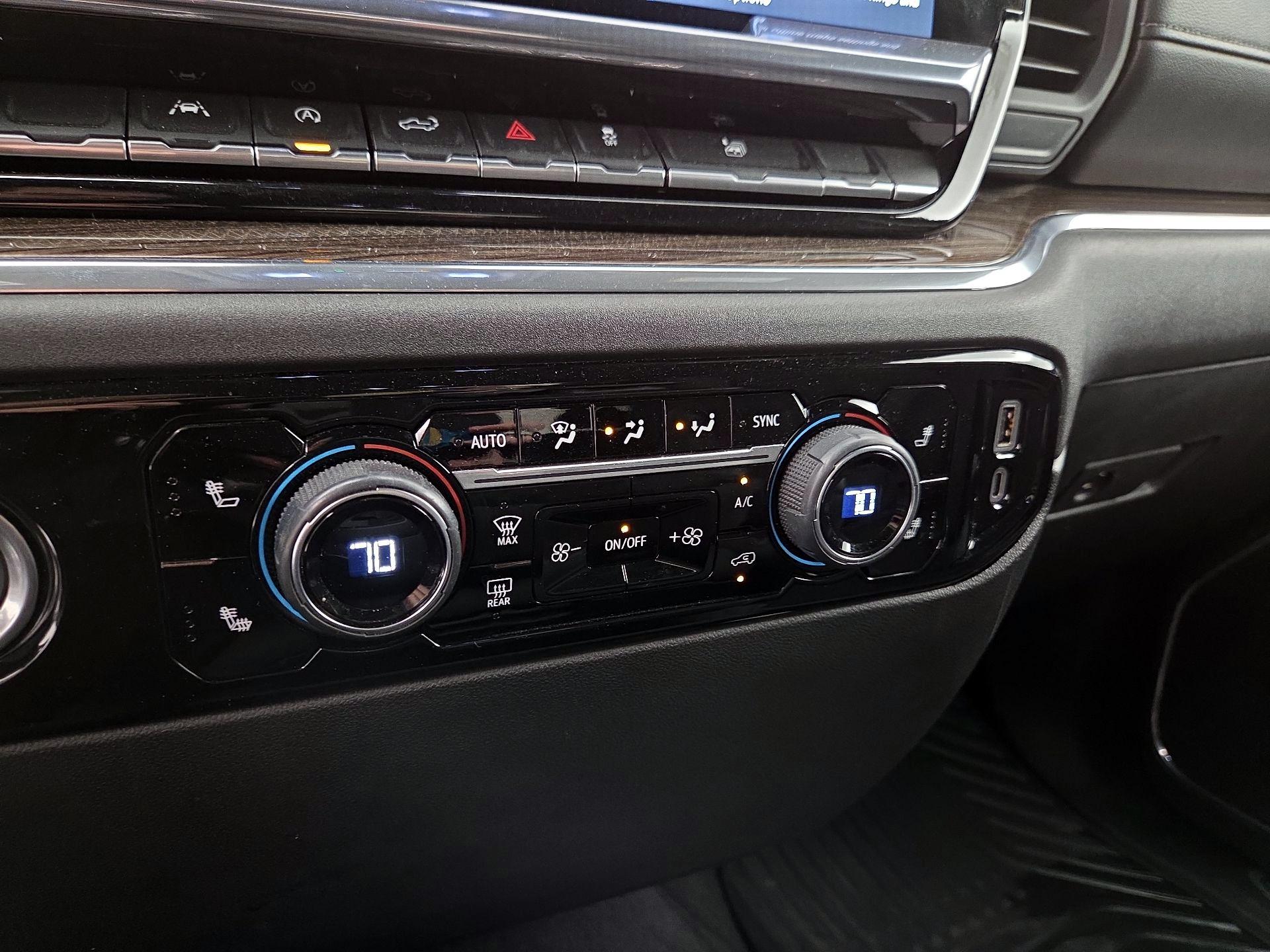 Thumbnail: 2023 Chevrolet Silverado 1500 - 16