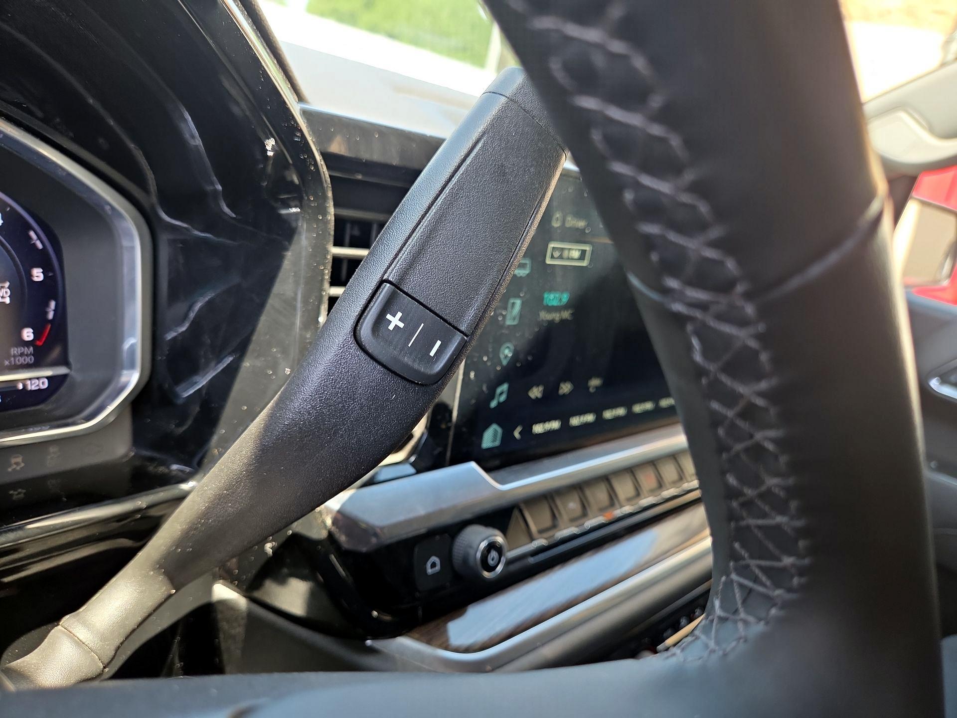 Thumbnail: 2023 Chevrolet Silverado 1500 - 17