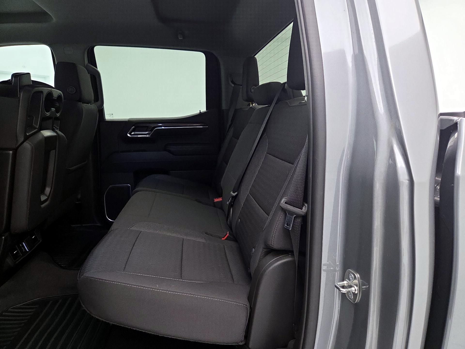 Thumbnail: 2023 Chevrolet Silverado 1500 - 19