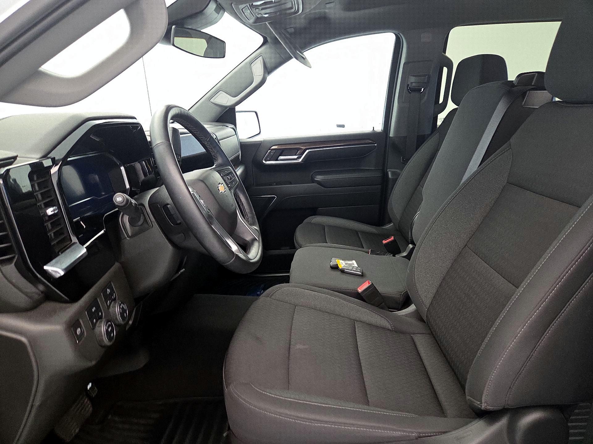 Thumbnail: 2023 Chevrolet Silverado 1500 - 11