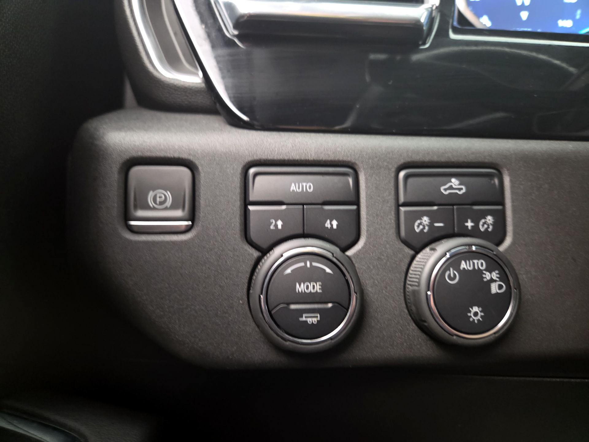 Thumbnail: 2023 Chevrolet Silverado 1500 - 13