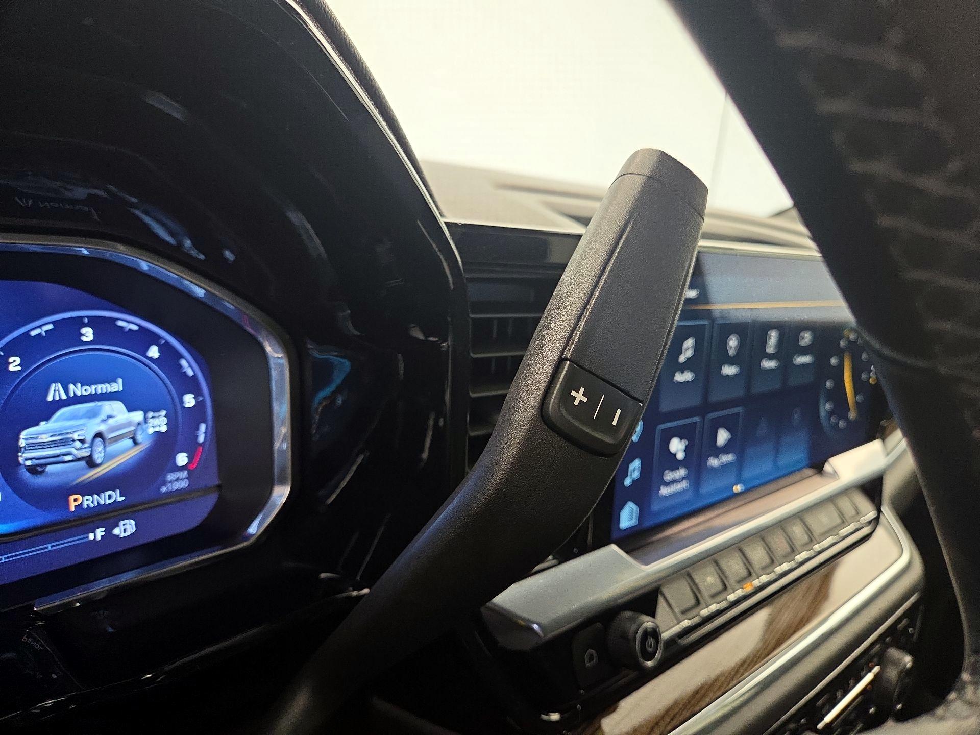 Thumbnail: 2023 Chevrolet Silverado 1500 - 17