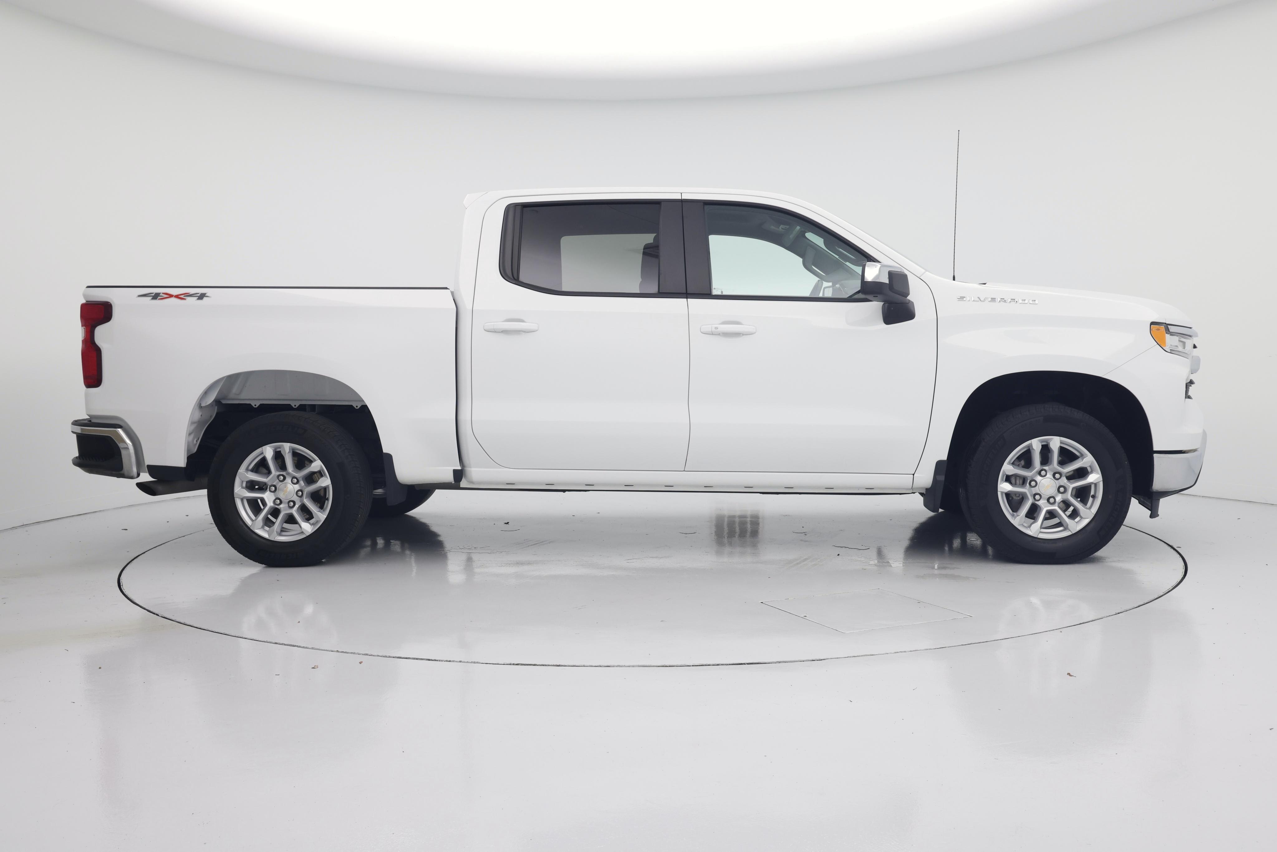 Thumbnail: 2023 Chevrolet Silverado 1500 - 7