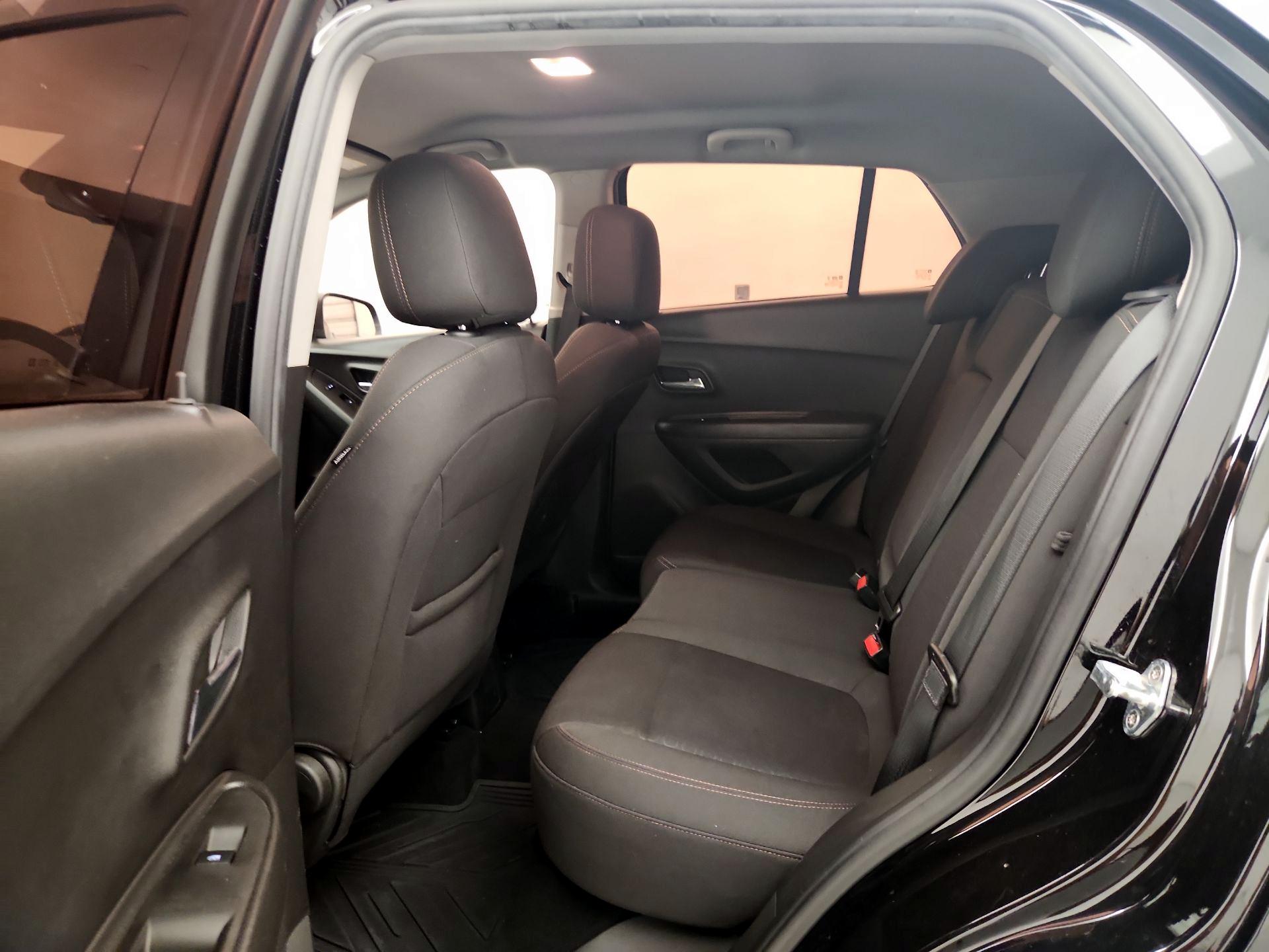 Thumbnail: 2020 Chevrolet Trax - 19