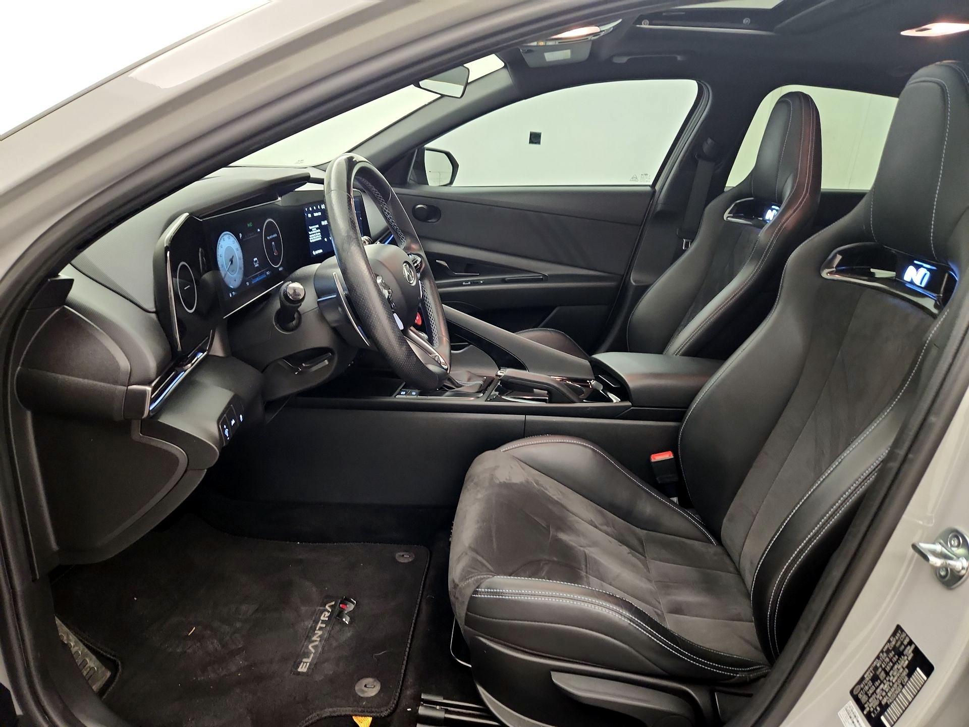 Thumbnail: 2023 Hyundai Elantra - 11