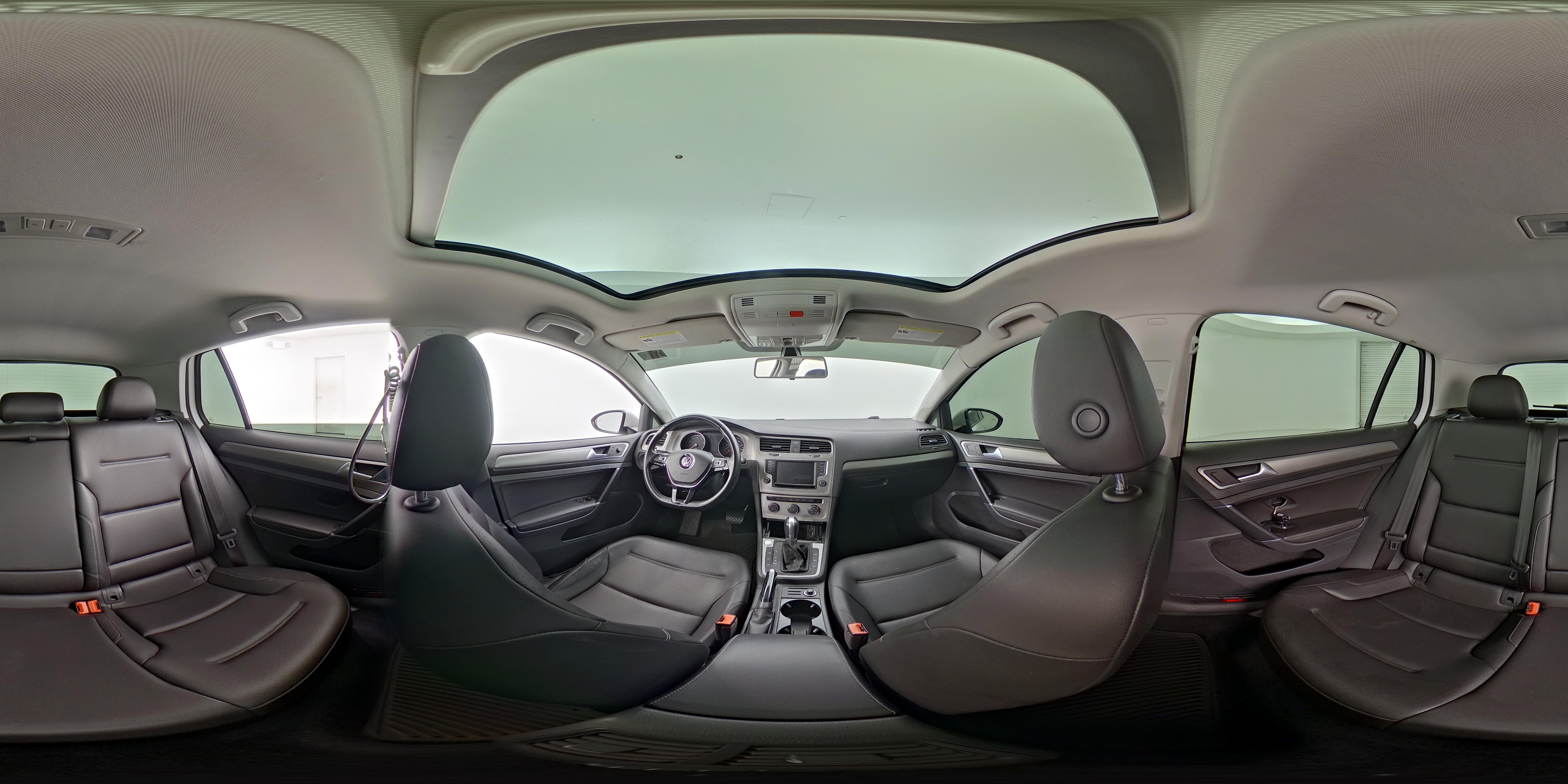 2017 Volkswagen Golf Wolfsburg Edition - Photo 25